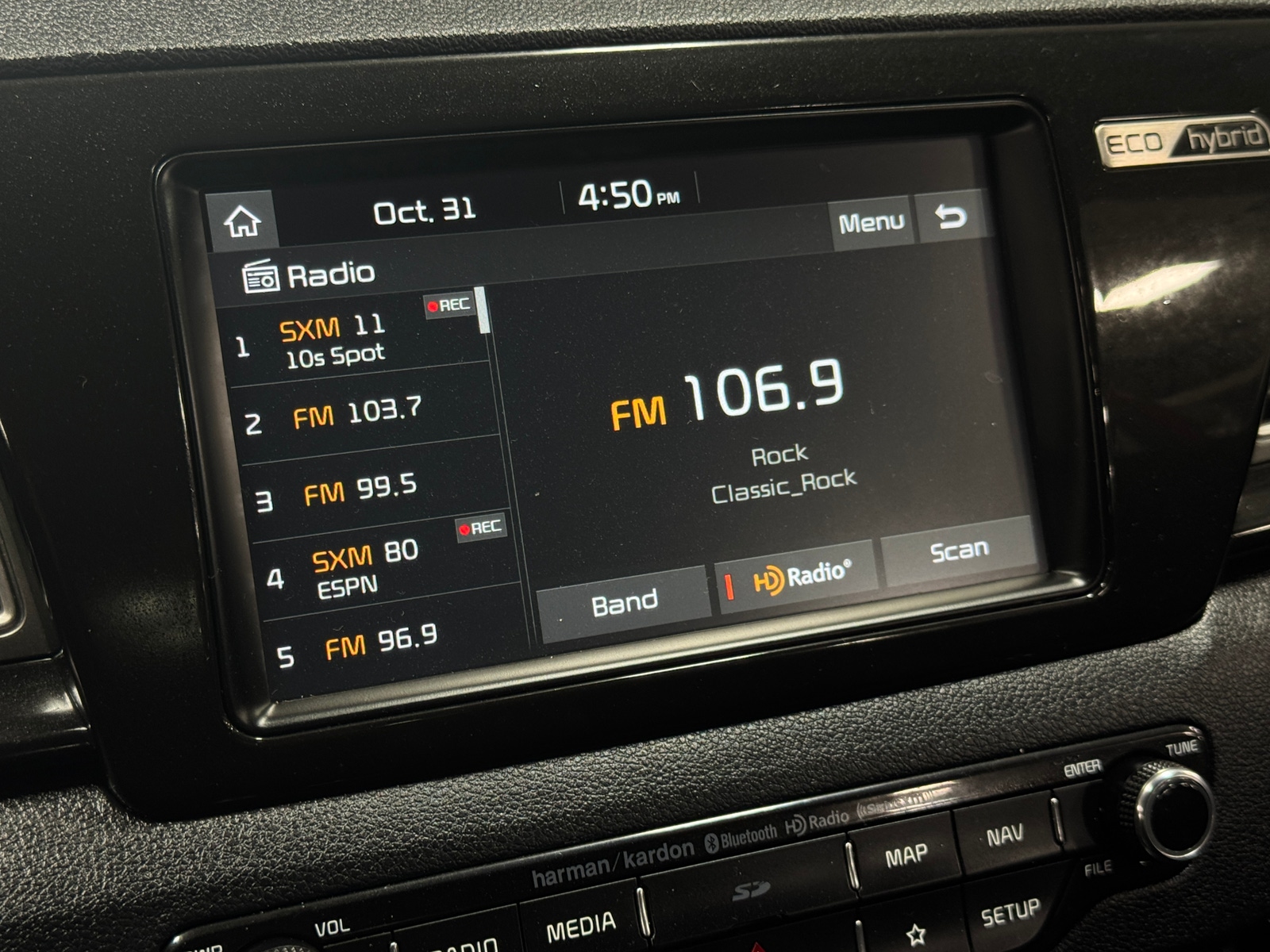 Thumbnail: 2019 Kia Niro - 3