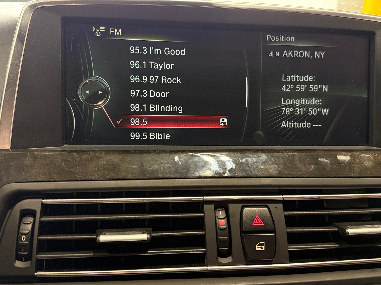 Thumbnail: 2015 BMW 6 Series - 2