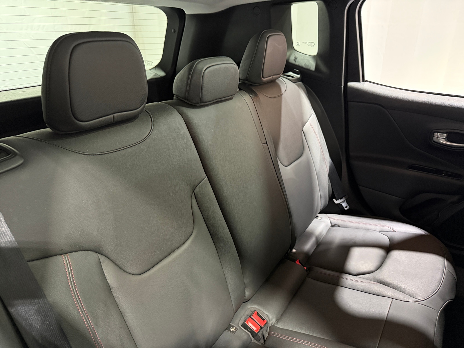 Thumbnail: 2023 Jeep Renegade - 5