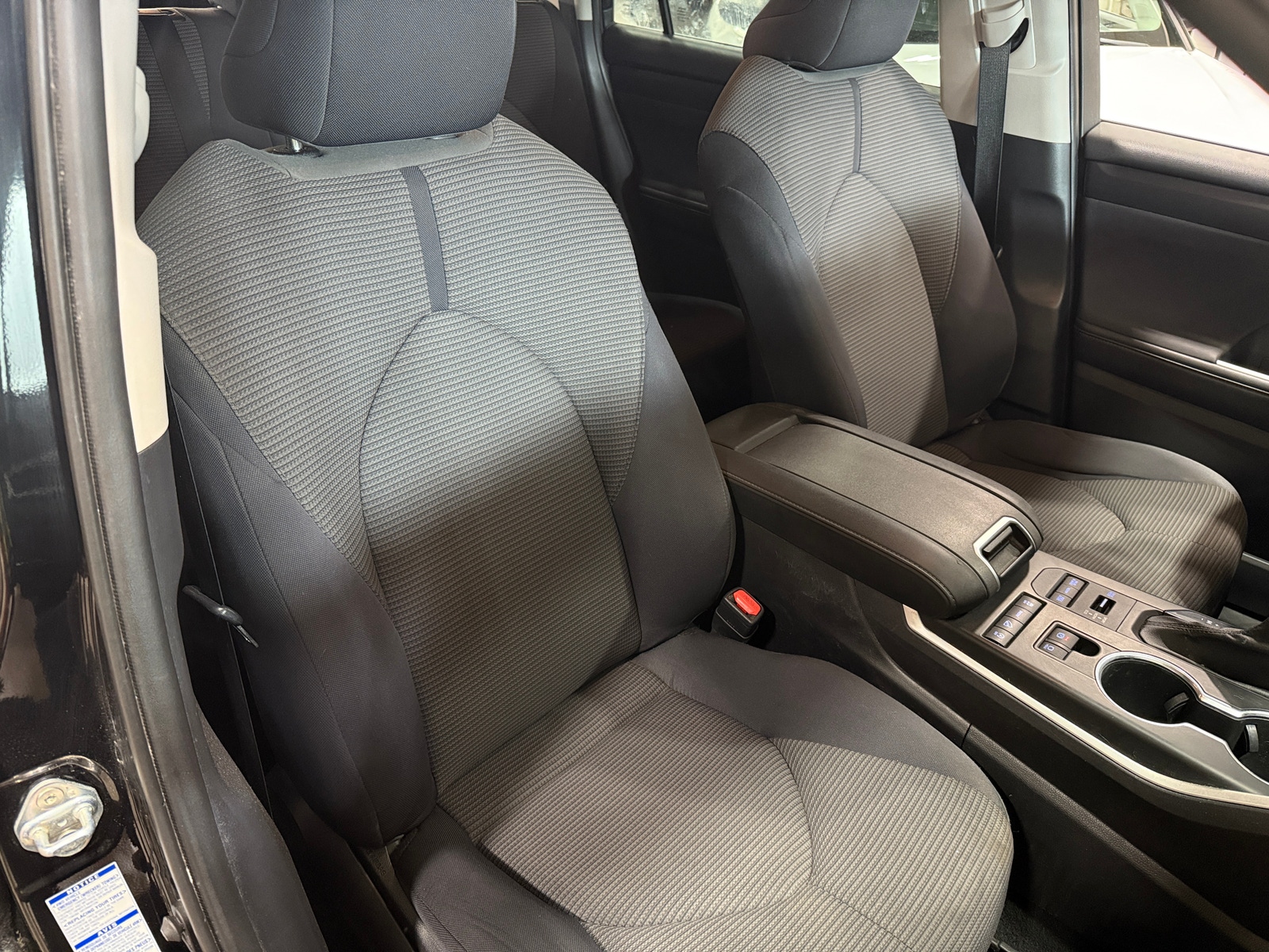 Thumbnail: 2020 Toyota Highlander - 2