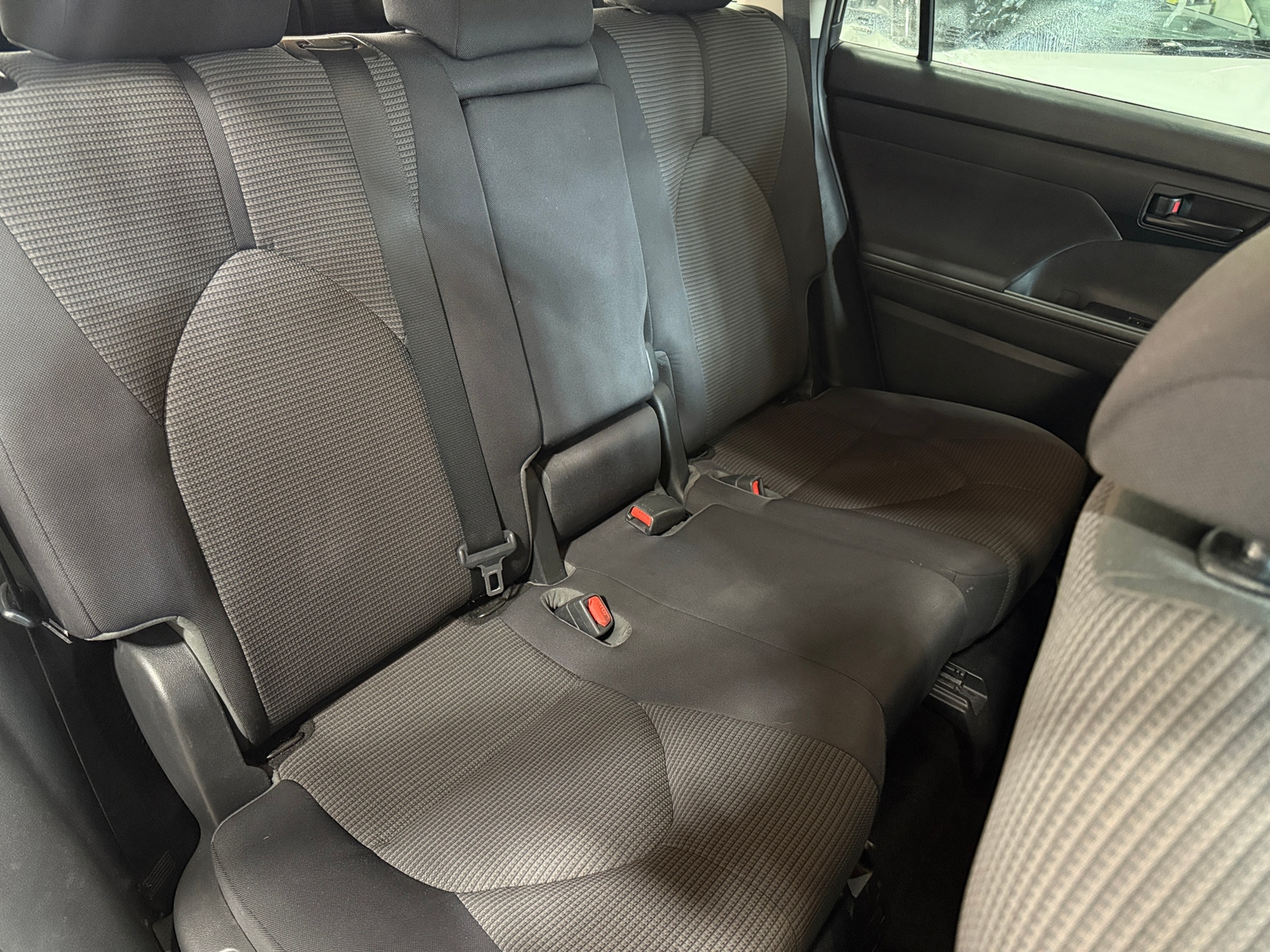 Thumbnail: 2020 Toyota Highlander - 6