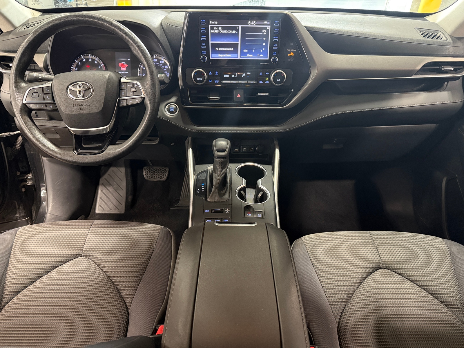 Thumbnail: 2020 Toyota Highlander - 3