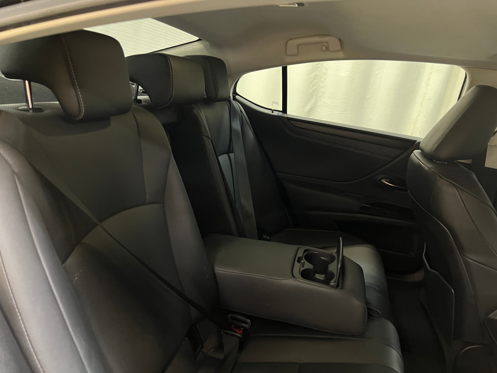 Thumbnail: 2023 Lexus ES - 5