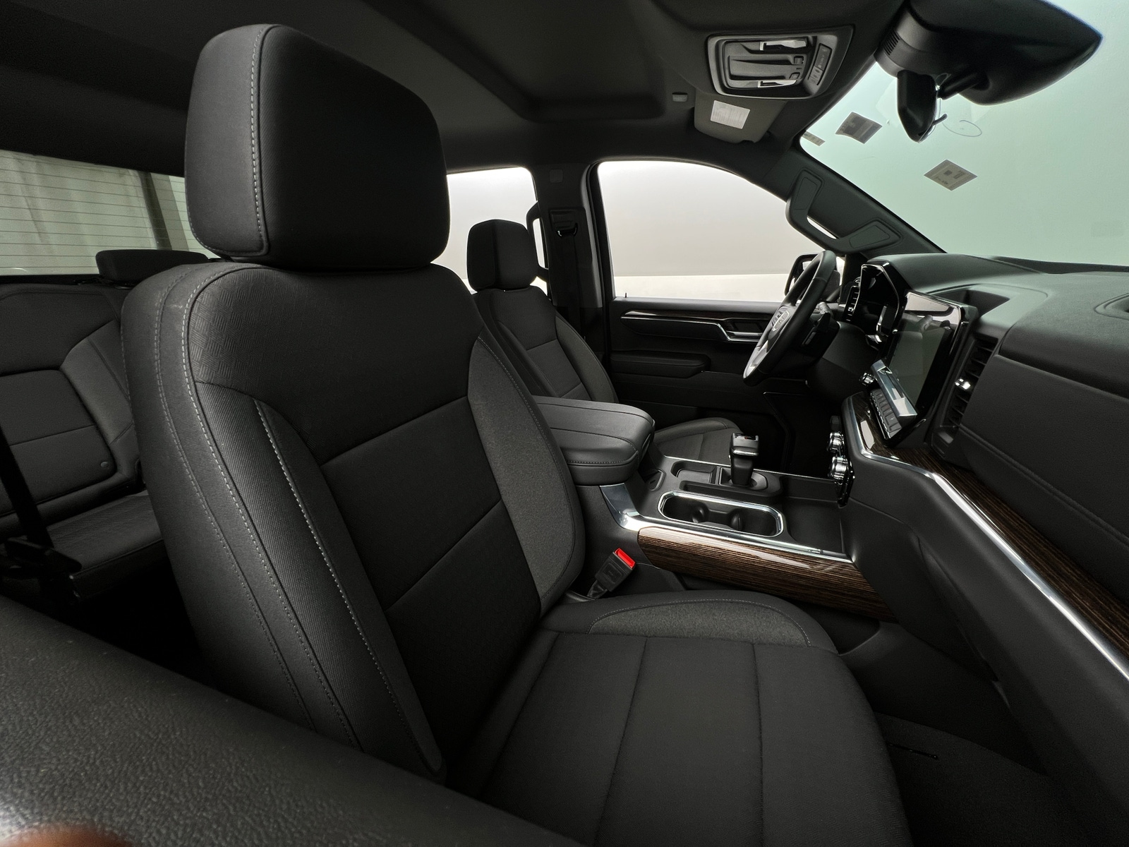 Thumbnail: 2025 GMC Sierra 1500 - 2