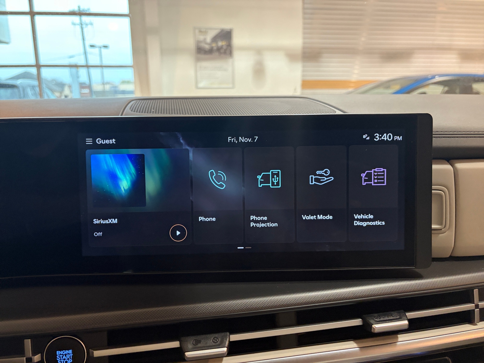 Thumbnail: 2025 Hyundai Santa Fe - 4