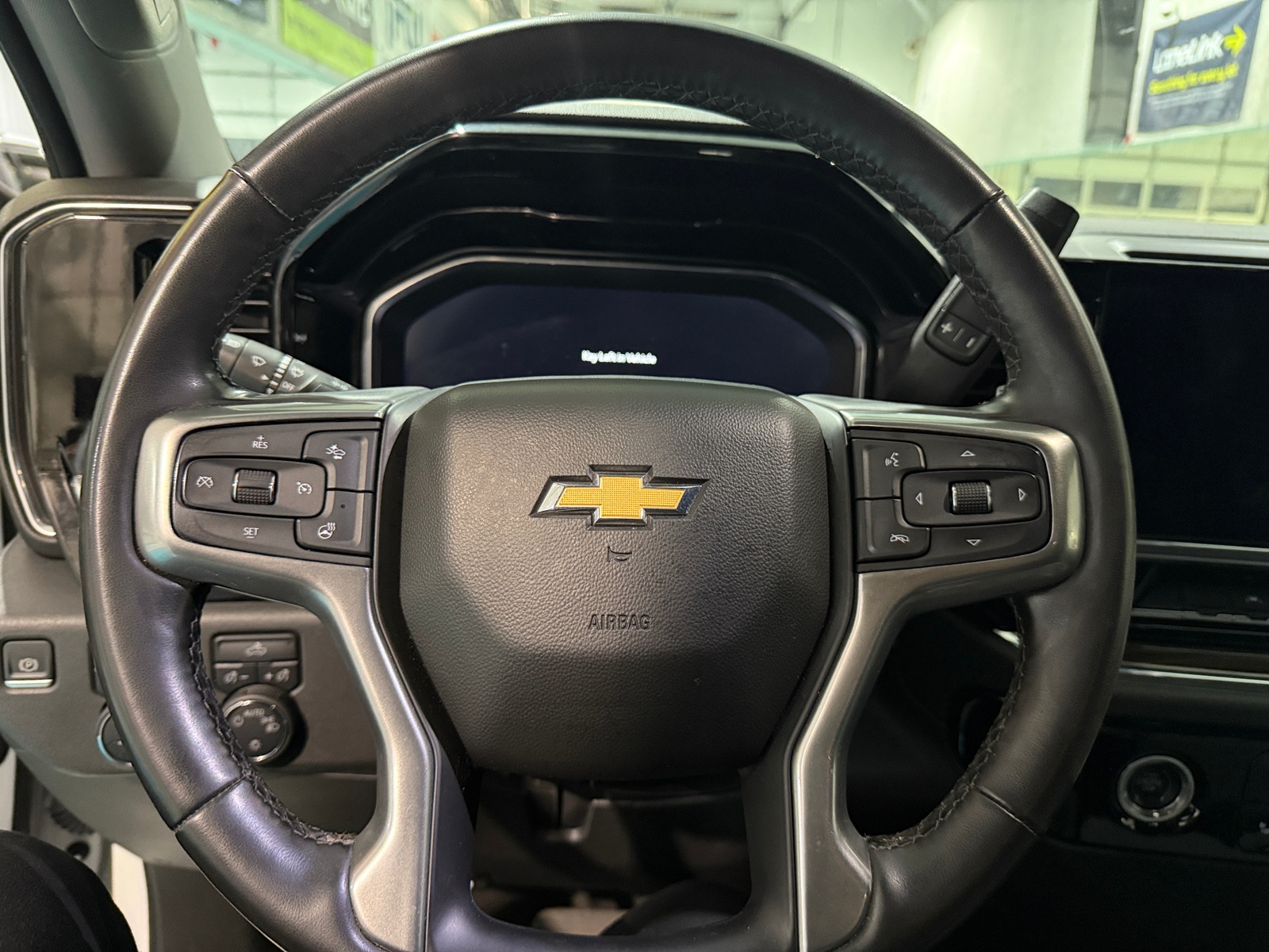 Thumbnail: 2023 Chevrolet Silverado 1500 - 5