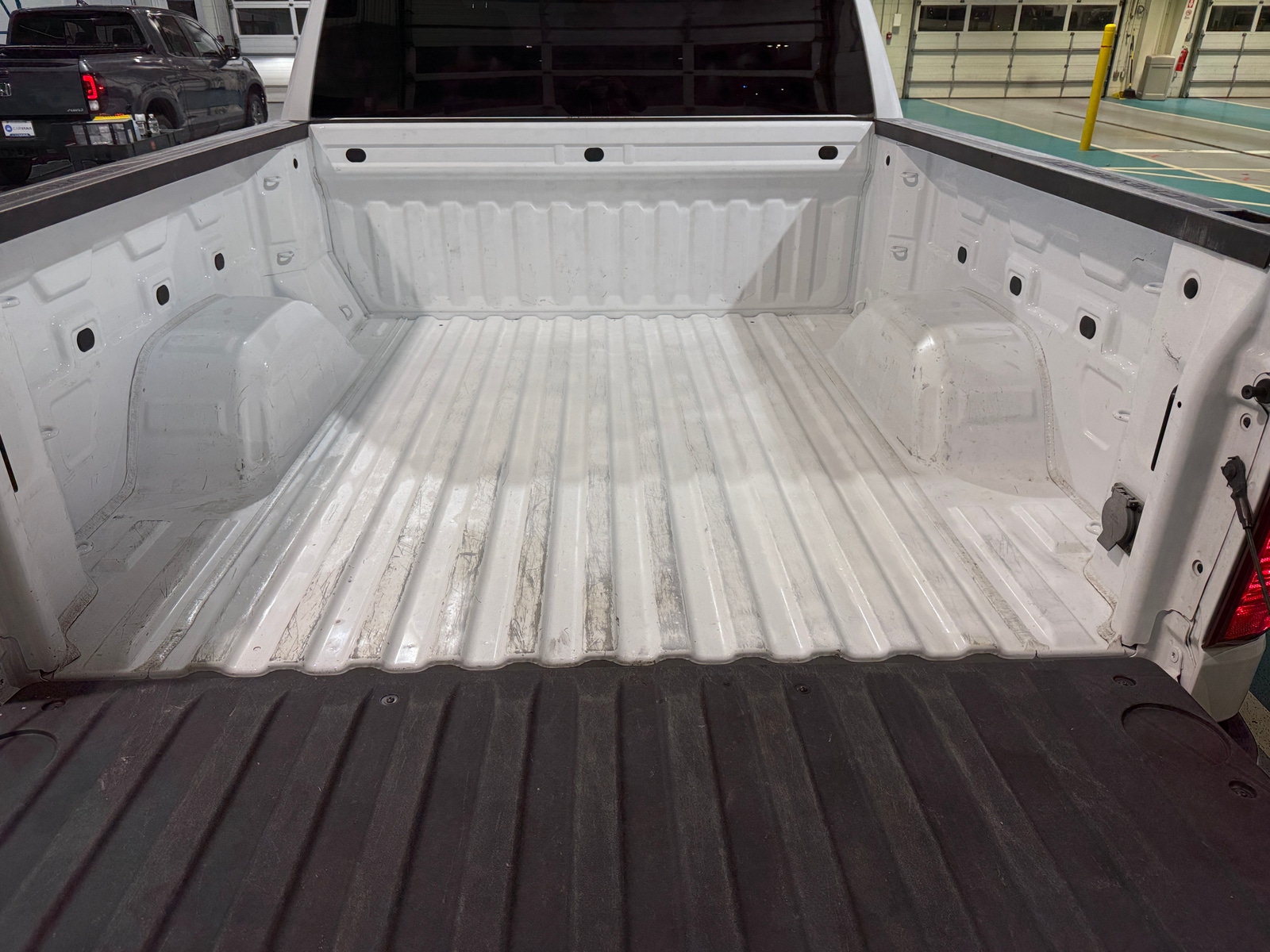 Thumbnail: 2023 Chevrolet Silverado 1500 - 7