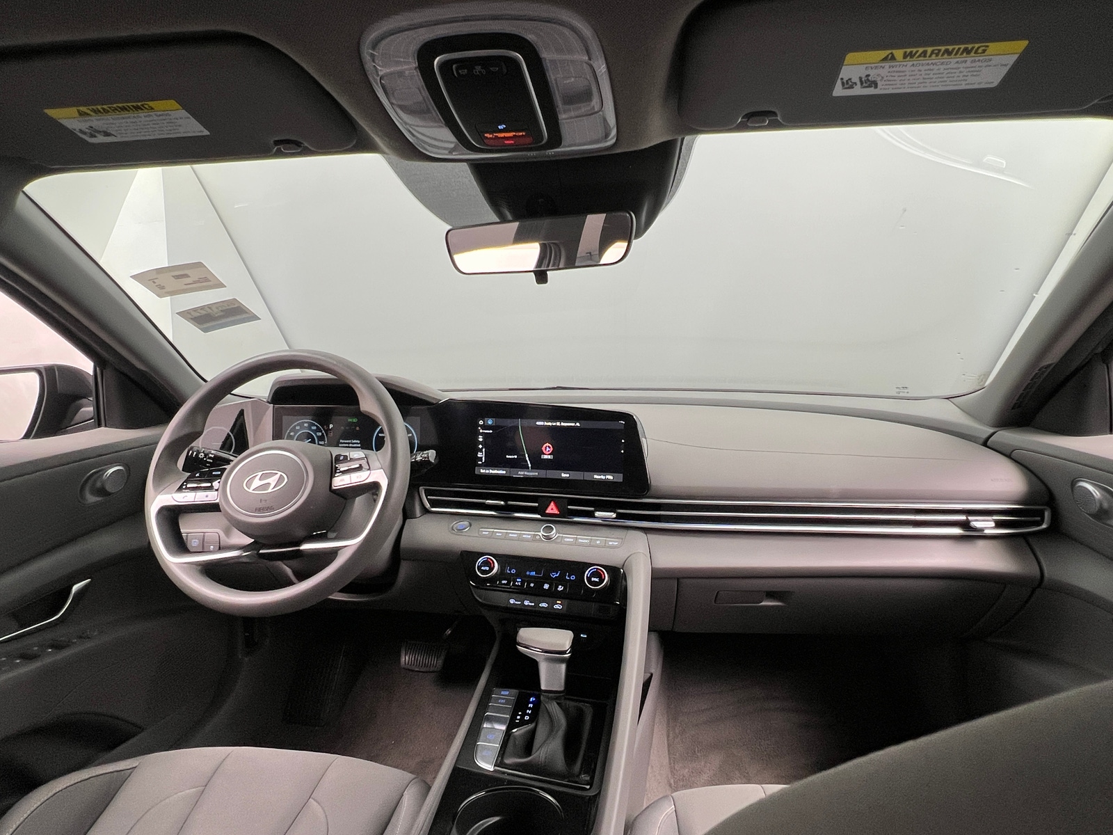 Thumbnail: 2024 Hyundai Elantra - 3