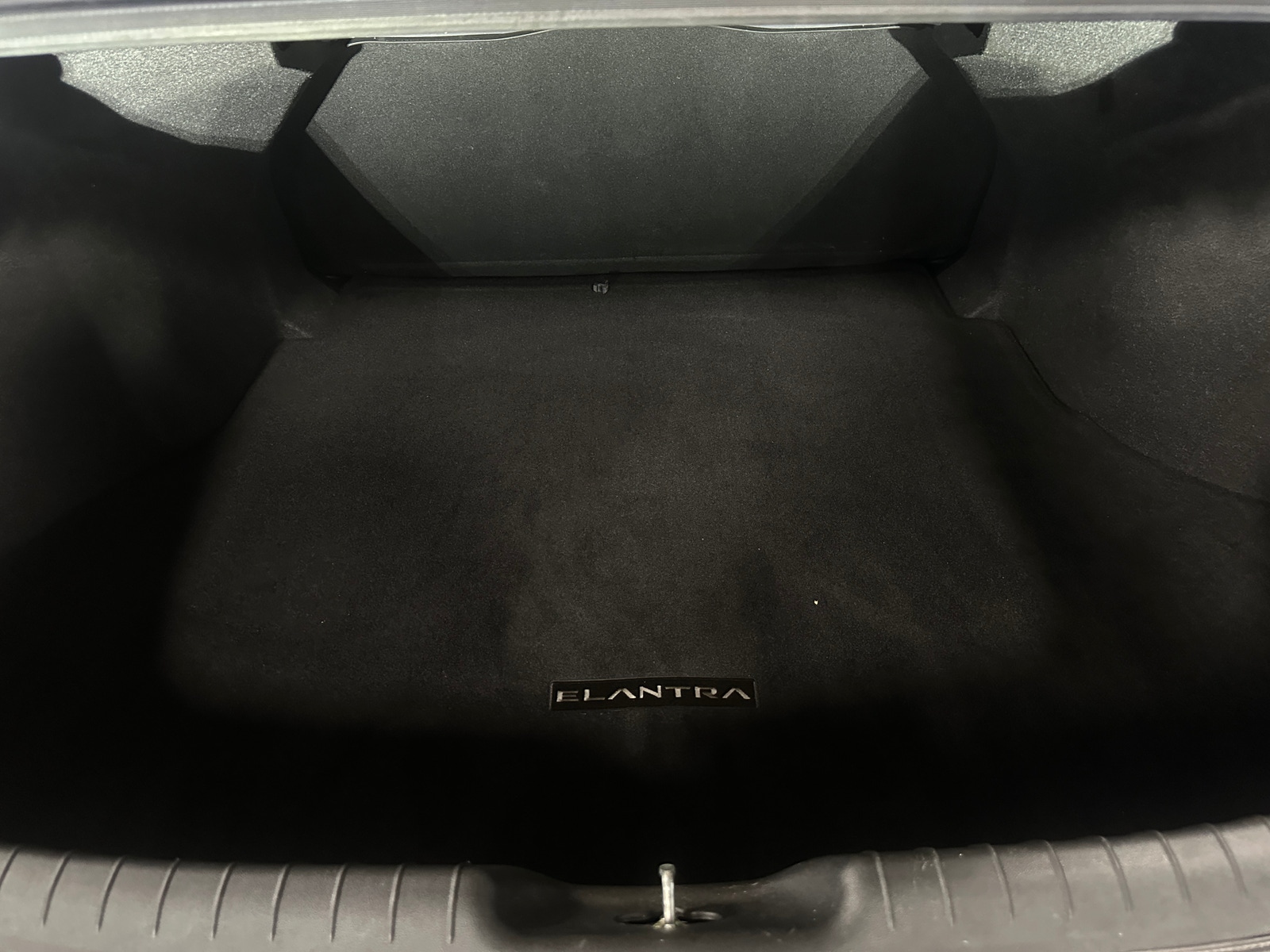 Thumbnail: 2024 Hyundai Elantra - 7