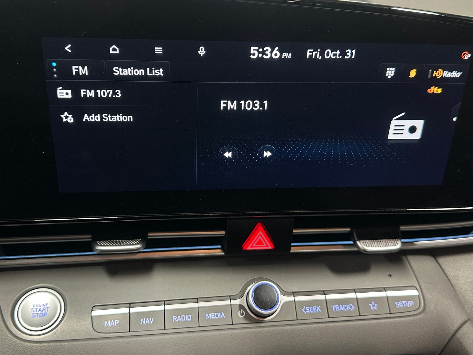 Thumbnail: 2024 Hyundai Elantra - 4