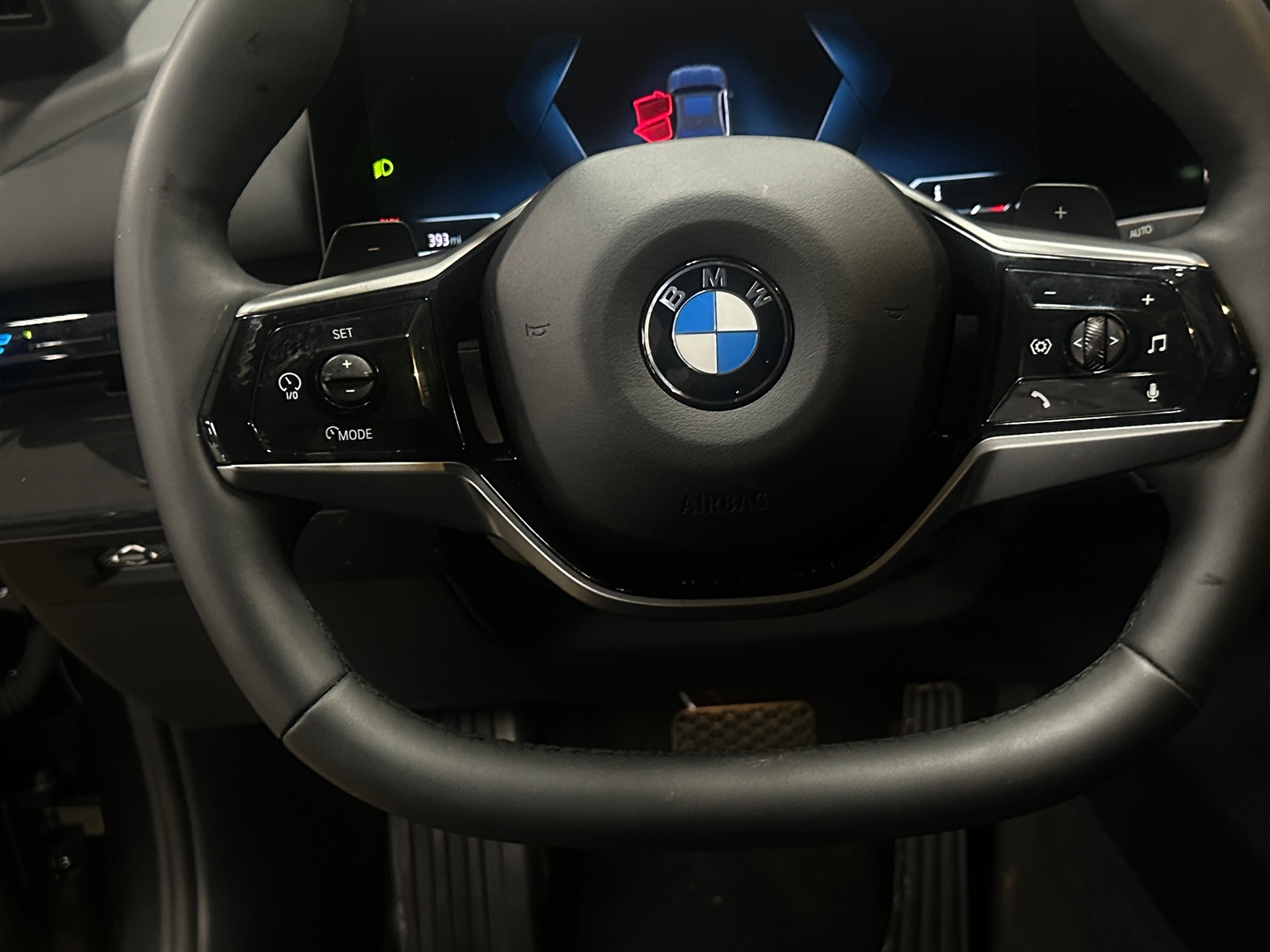 Thumbnail: 2025 BMW 5 Series - 4