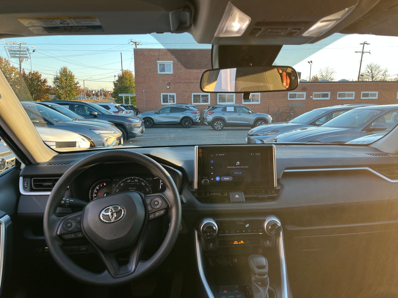 Thumbnail: 2025 Toyota RAV4 - 3