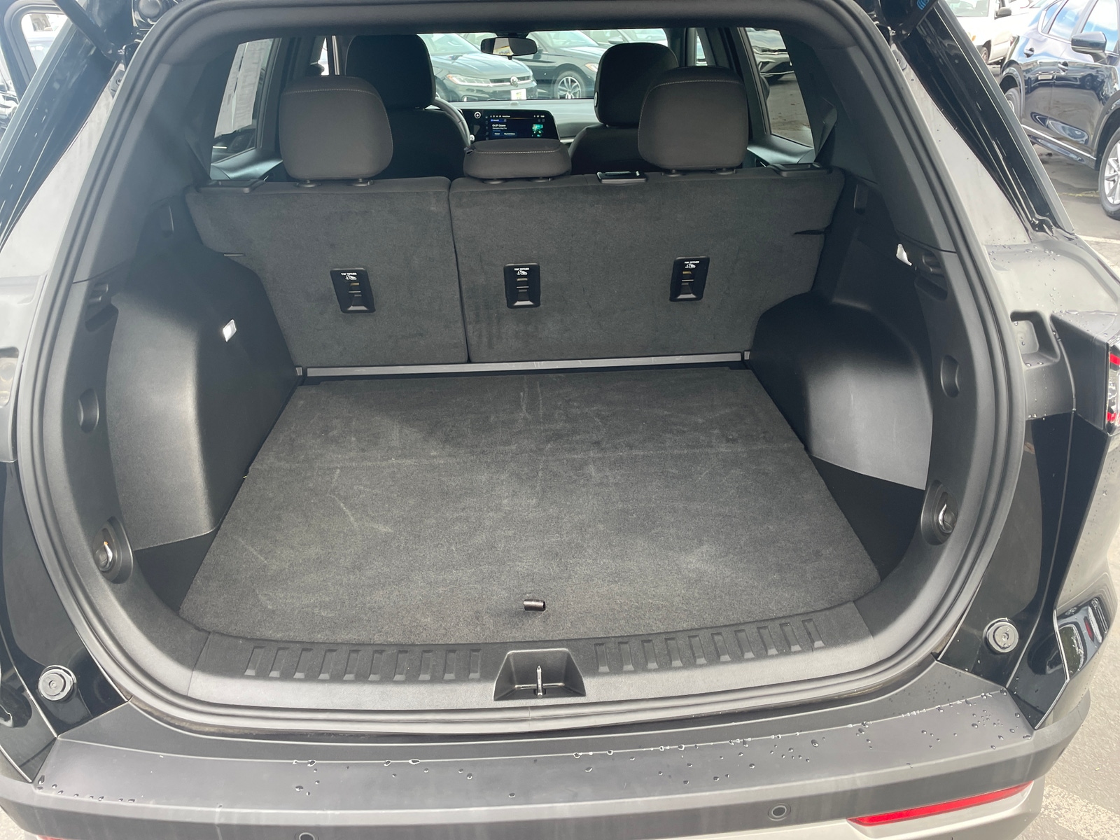 Thumbnail: 2025 Chevrolet Equinox - 4