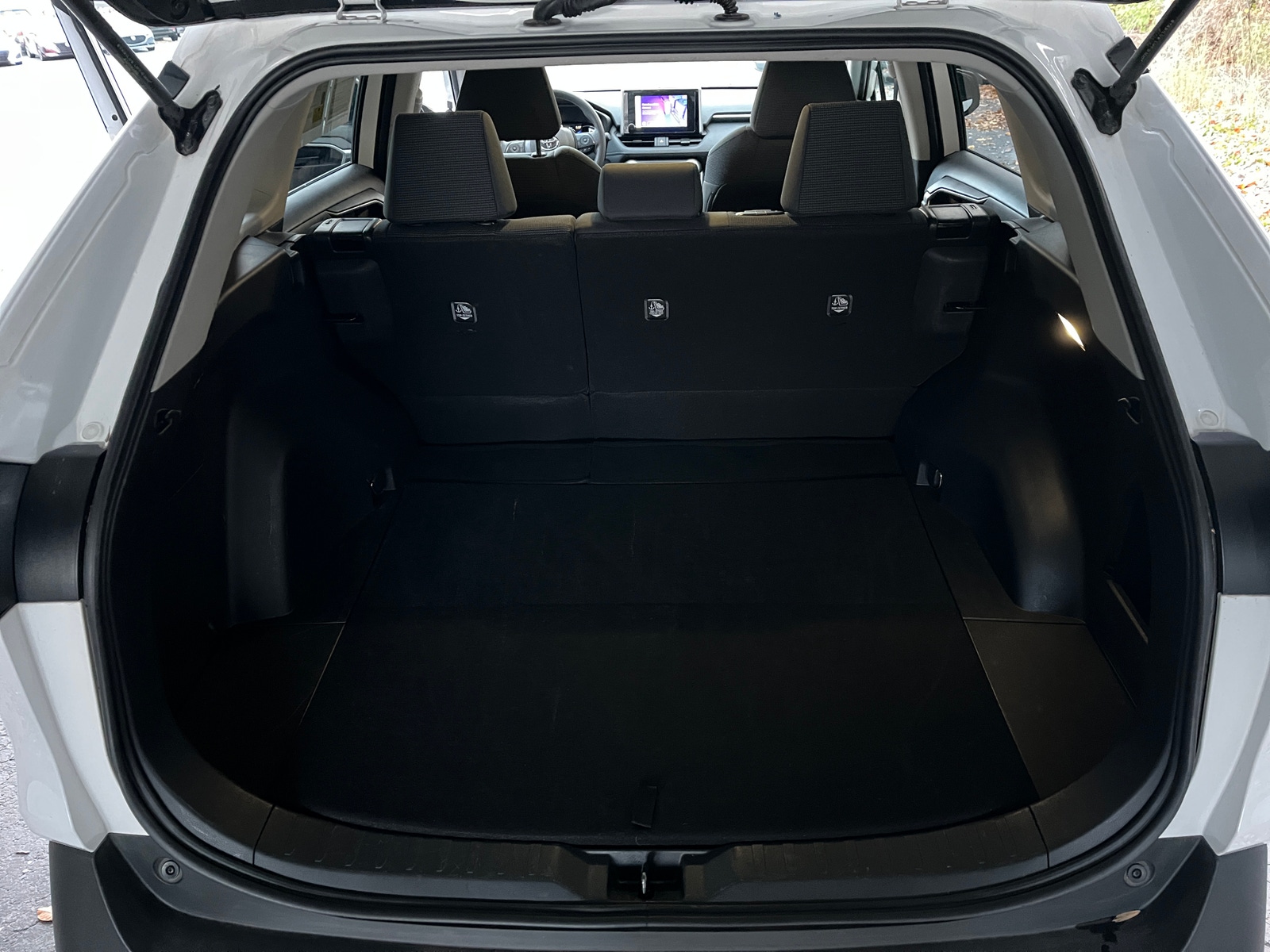 Thumbnail: 2025 Toyota RAV4 - 5