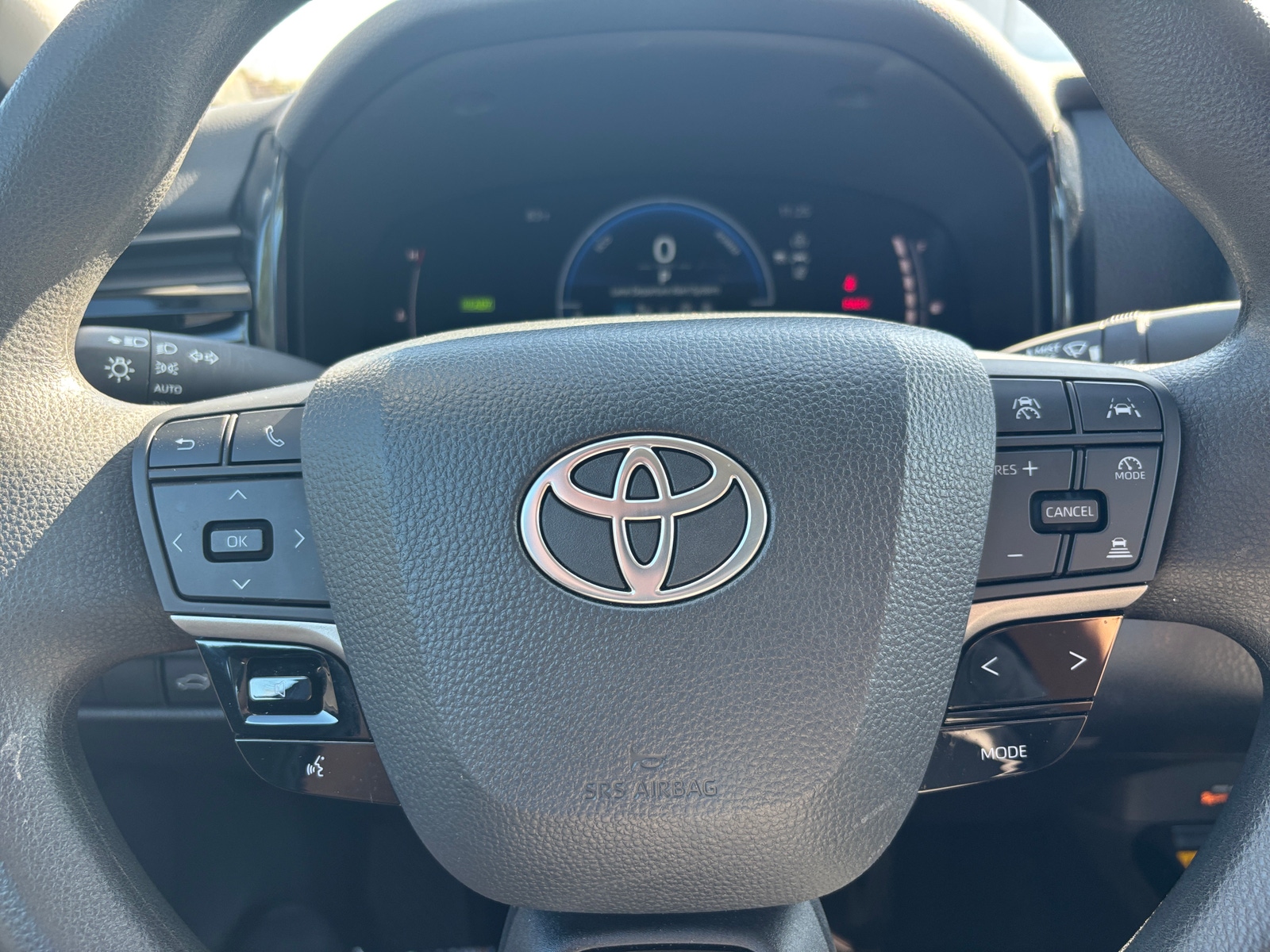 Thumbnail: 2025 Toyota Camry - 5