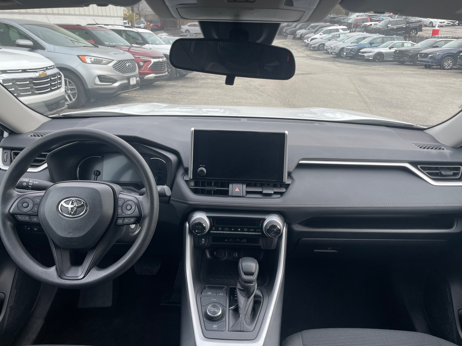 Thumbnail: 2025 Toyota RAV4 - 3