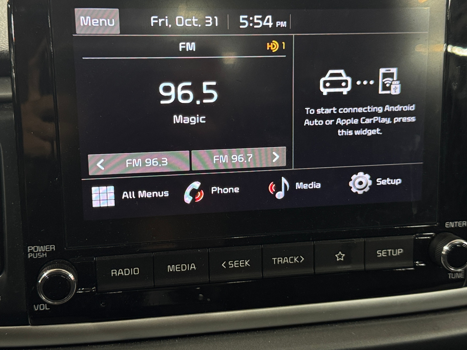 Thumbnail: 2022 Kia Rio - 4