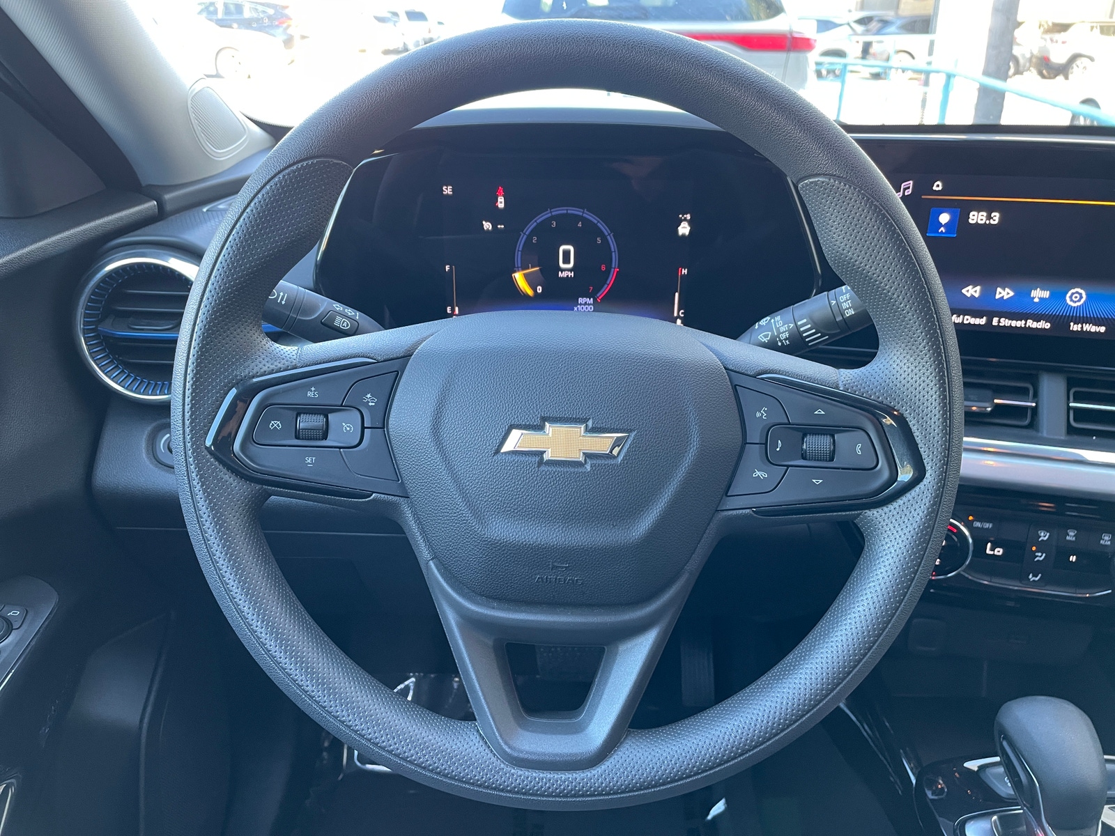 Thumbnail: 2025 Chevrolet Trax - 5