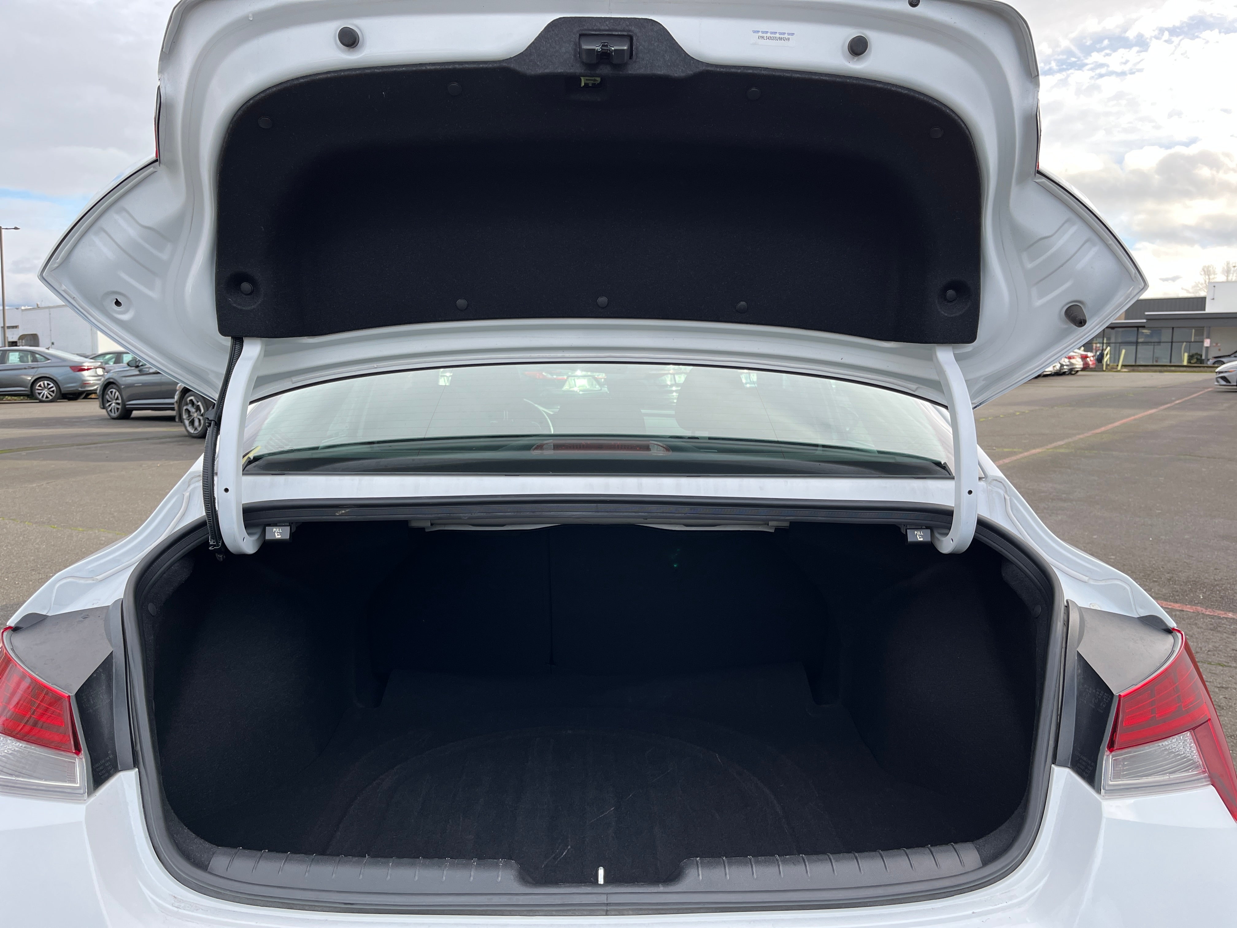 Thumbnail: 2025 Hyundai Elantra - 6