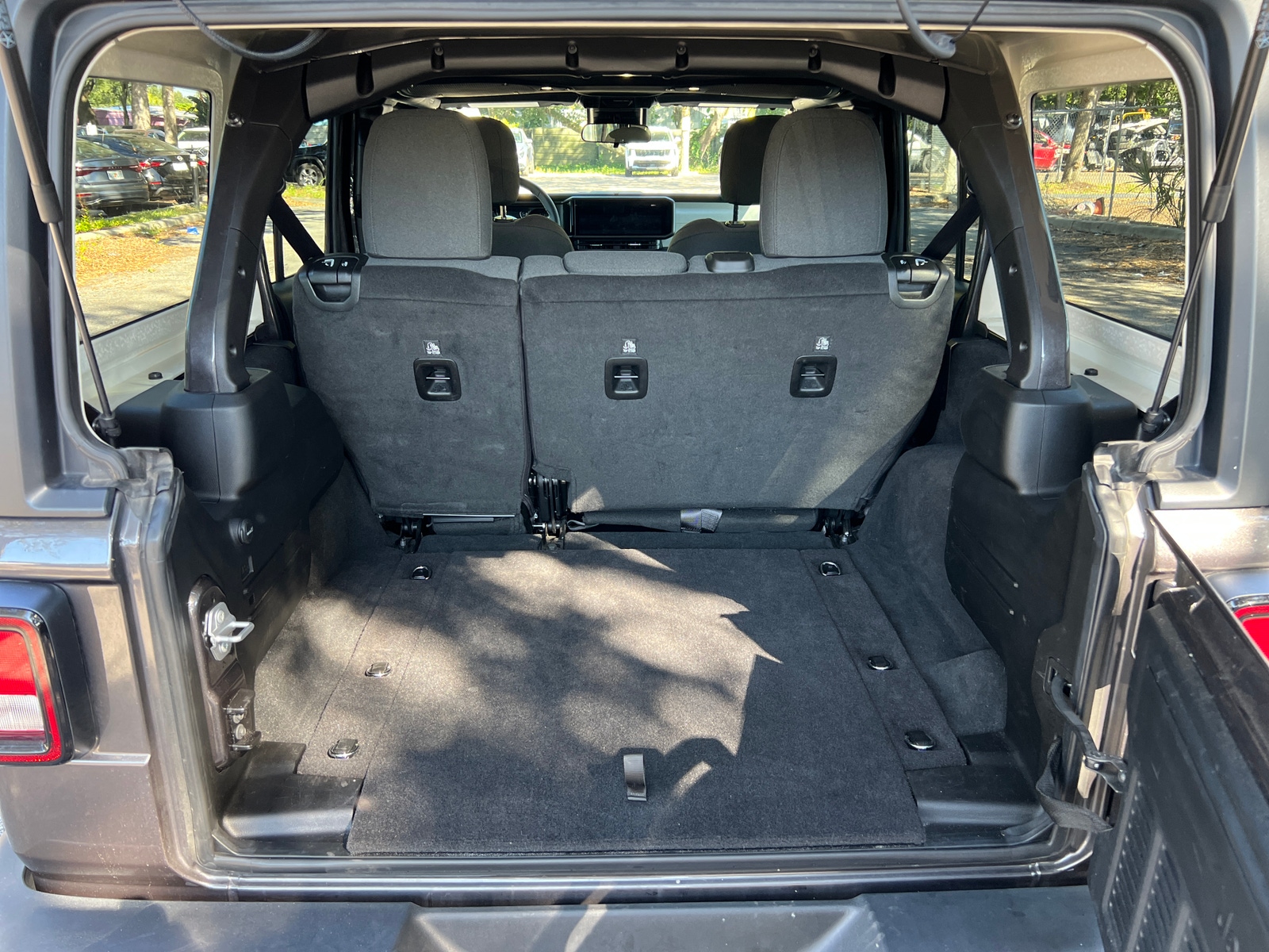 Thumbnail: 2025 Jeep Wrangler - 5