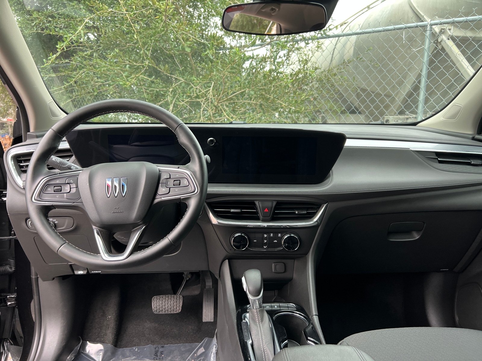 Thumbnail: 2025 Buick Encore GX - 3