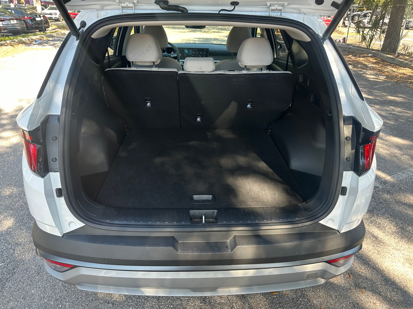 Thumbnail: 2025 Hyundai Tucson - 4