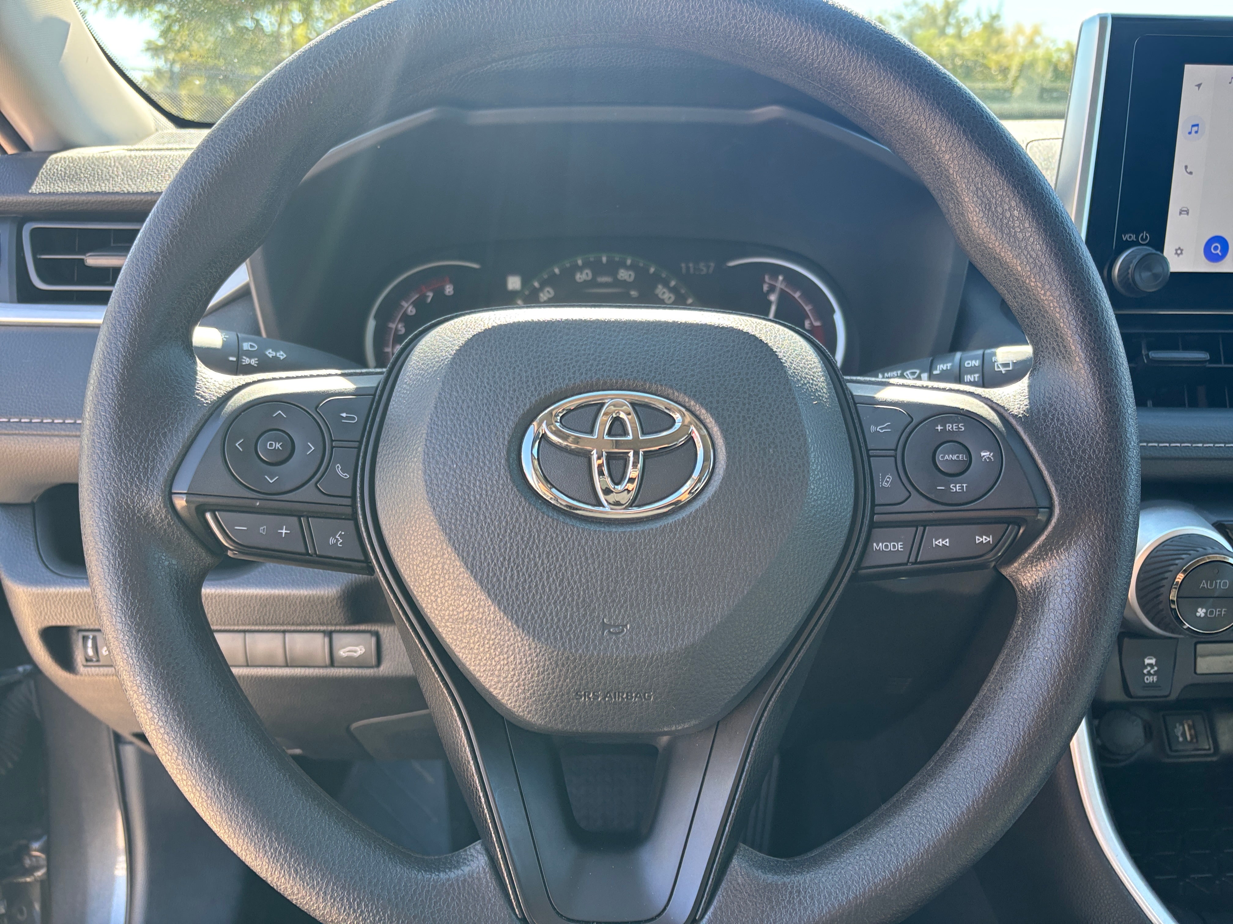 Thumbnail: 2025 Toyota RAV4 - 5