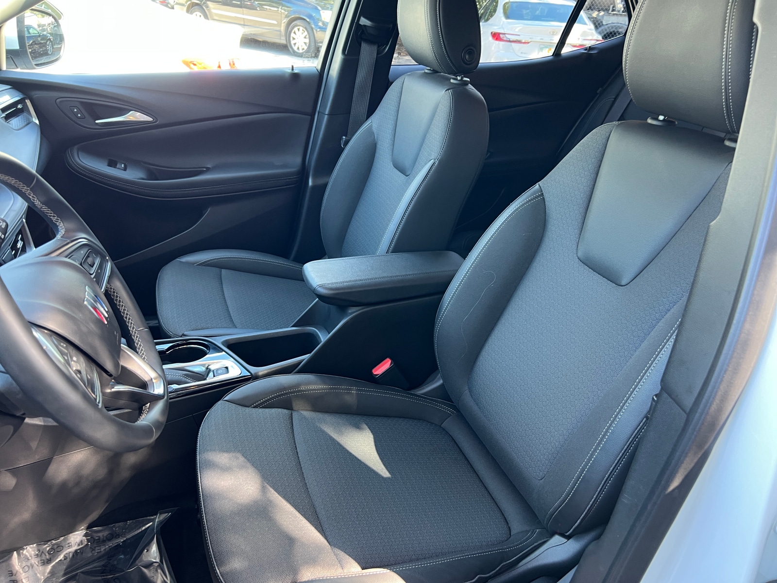 Thumbnail: 2025 Buick Encore GX - 2