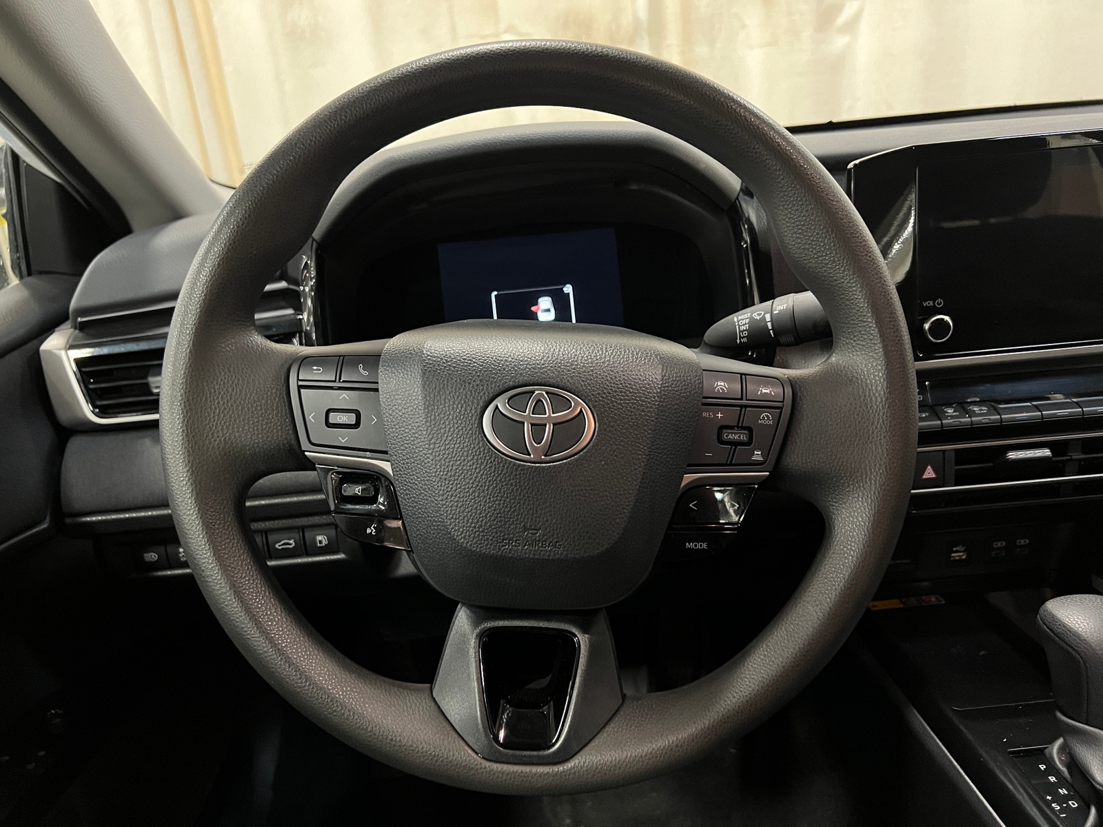 Thumbnail: 2025 Toyota Camry - 5