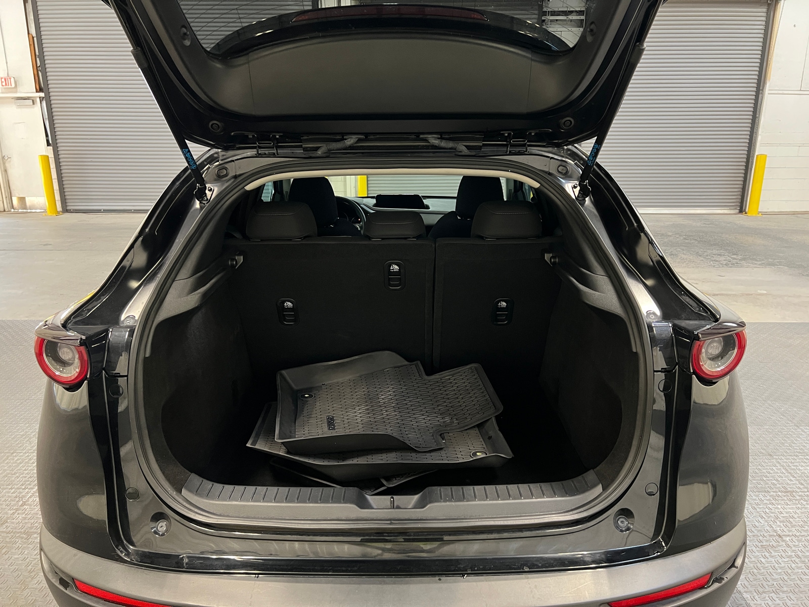 Thumbnail: 2022 Mazda CX-30 - 7