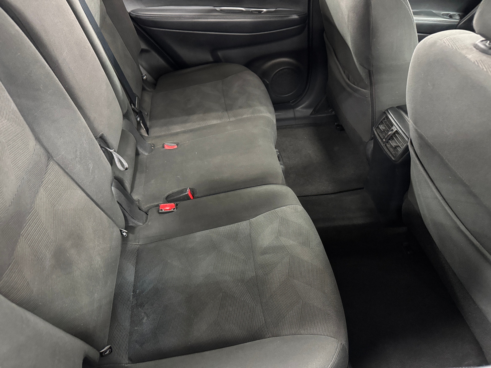 Thumbnail: 2016 Nissan Rogue - 6