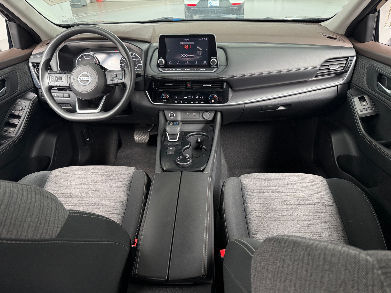 Thumbnail: 2021 Nissan Rogue - 3