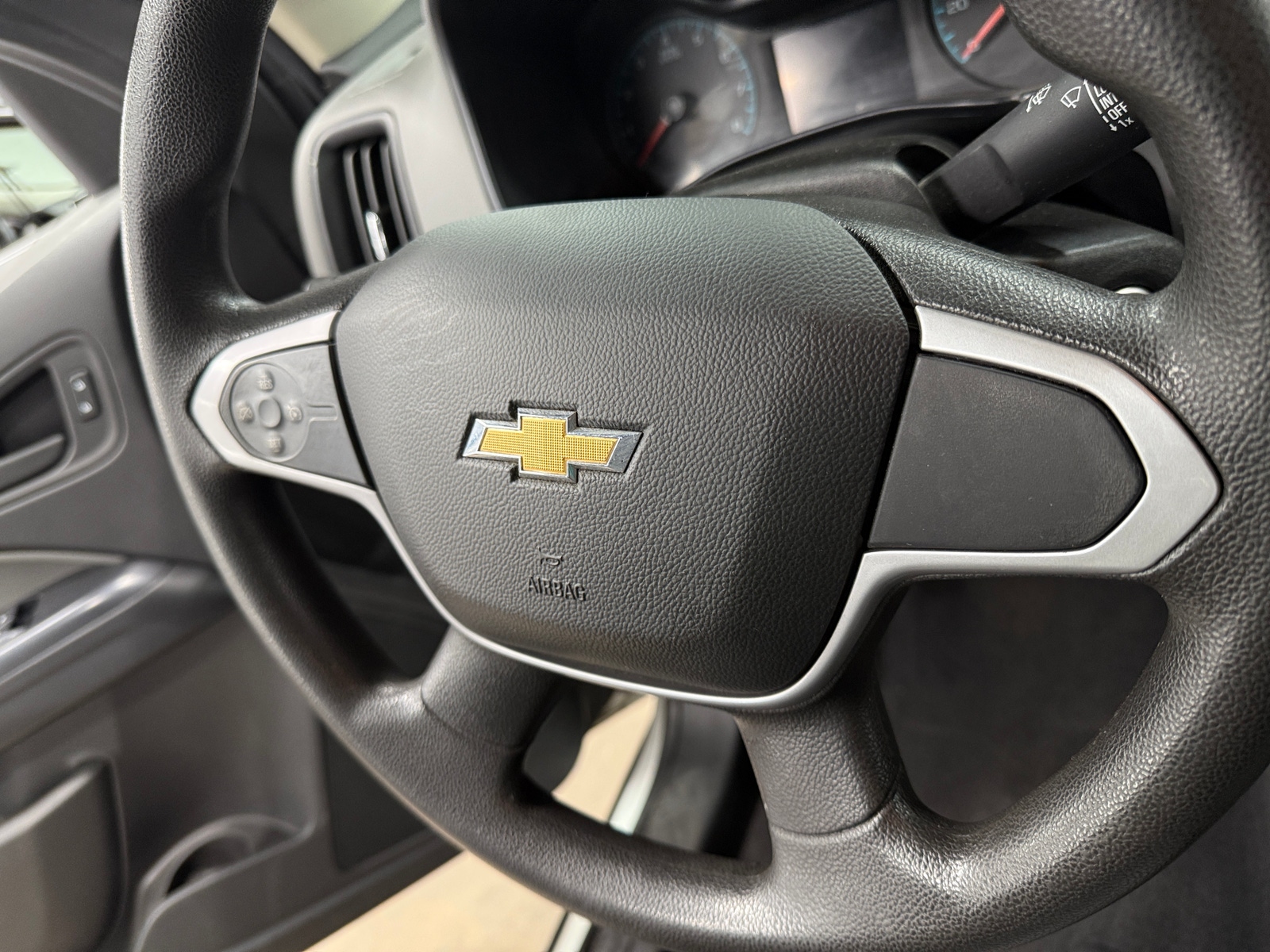 Thumbnail: 2020 Chevrolet Colorado - 5