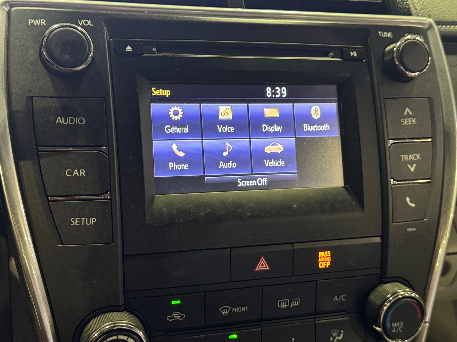 Thumbnail: 2017 Toyota Camry - 4