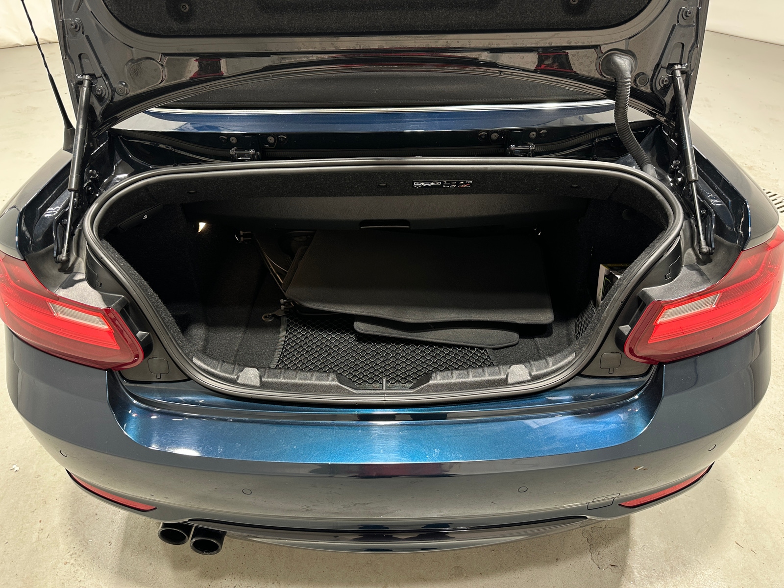 Thumbnail: 2017 BMW 2 Series - 6