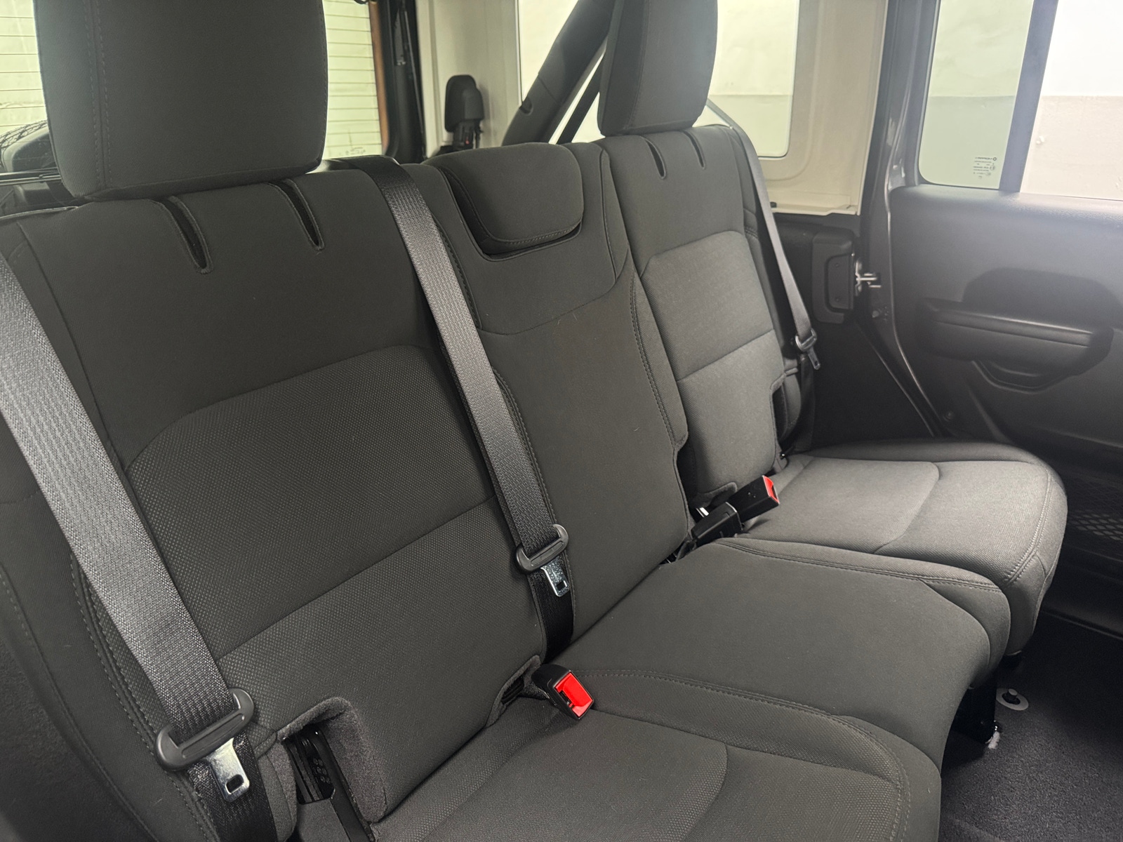 Thumbnail: 2021 Jeep Wrangler - 6