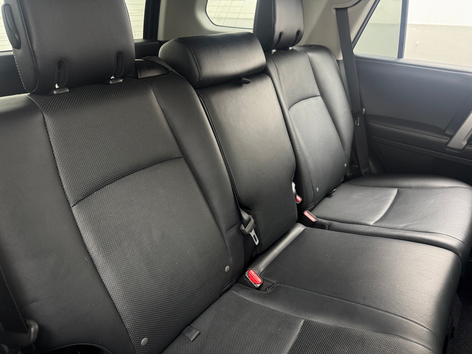 Thumbnail: 2018 Toyota 4Runner - 6