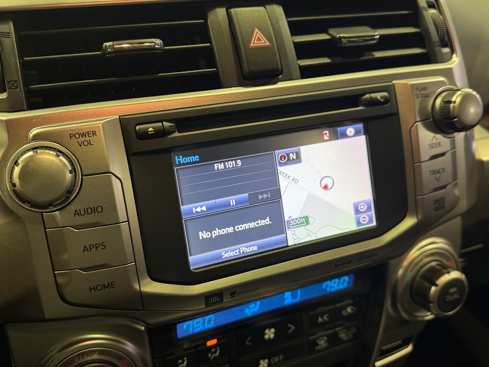 Thumbnail: 2018 Toyota 4Runner - 4