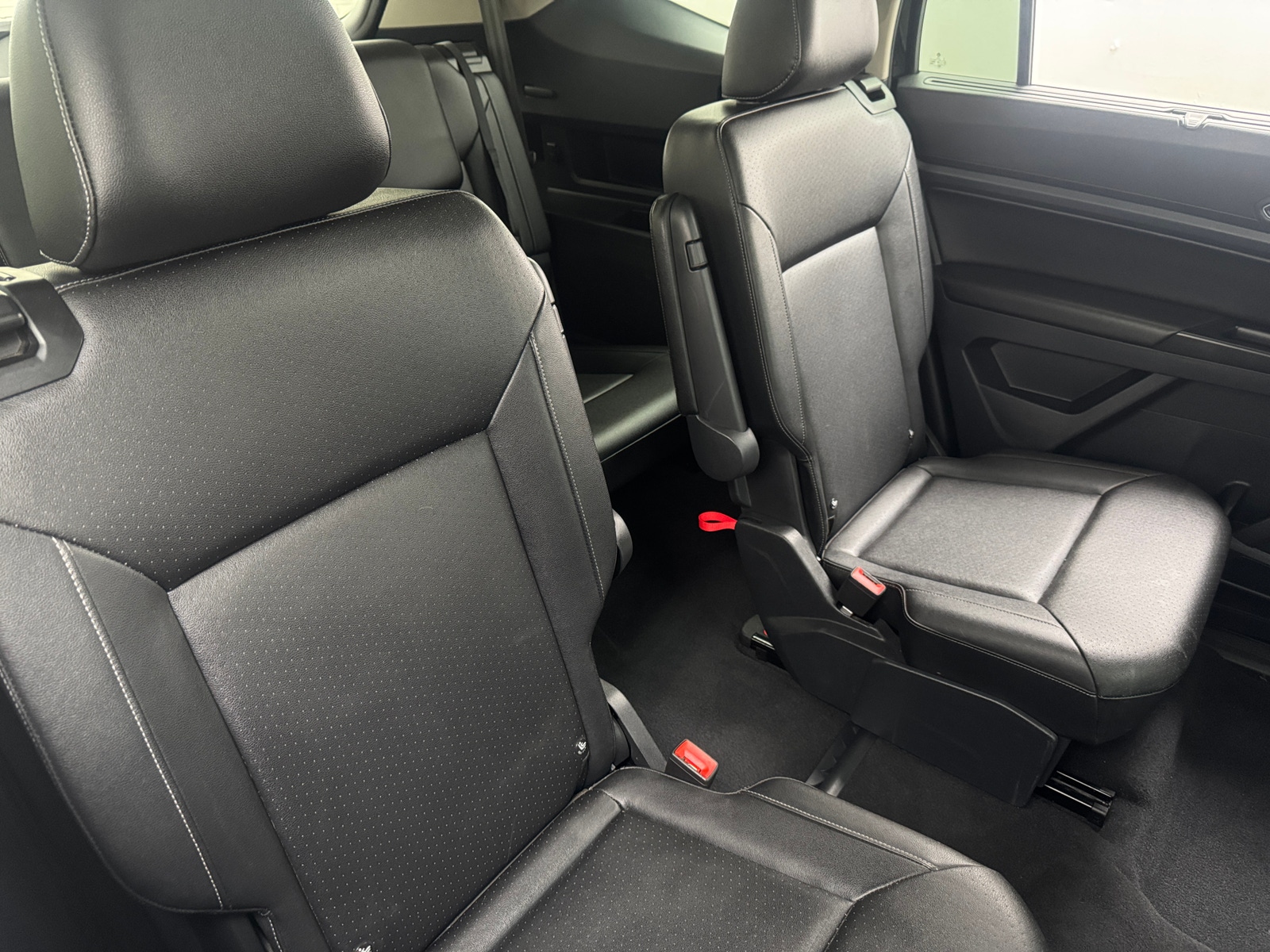 Thumbnail: 2019 Volkswagen Atlas - 5