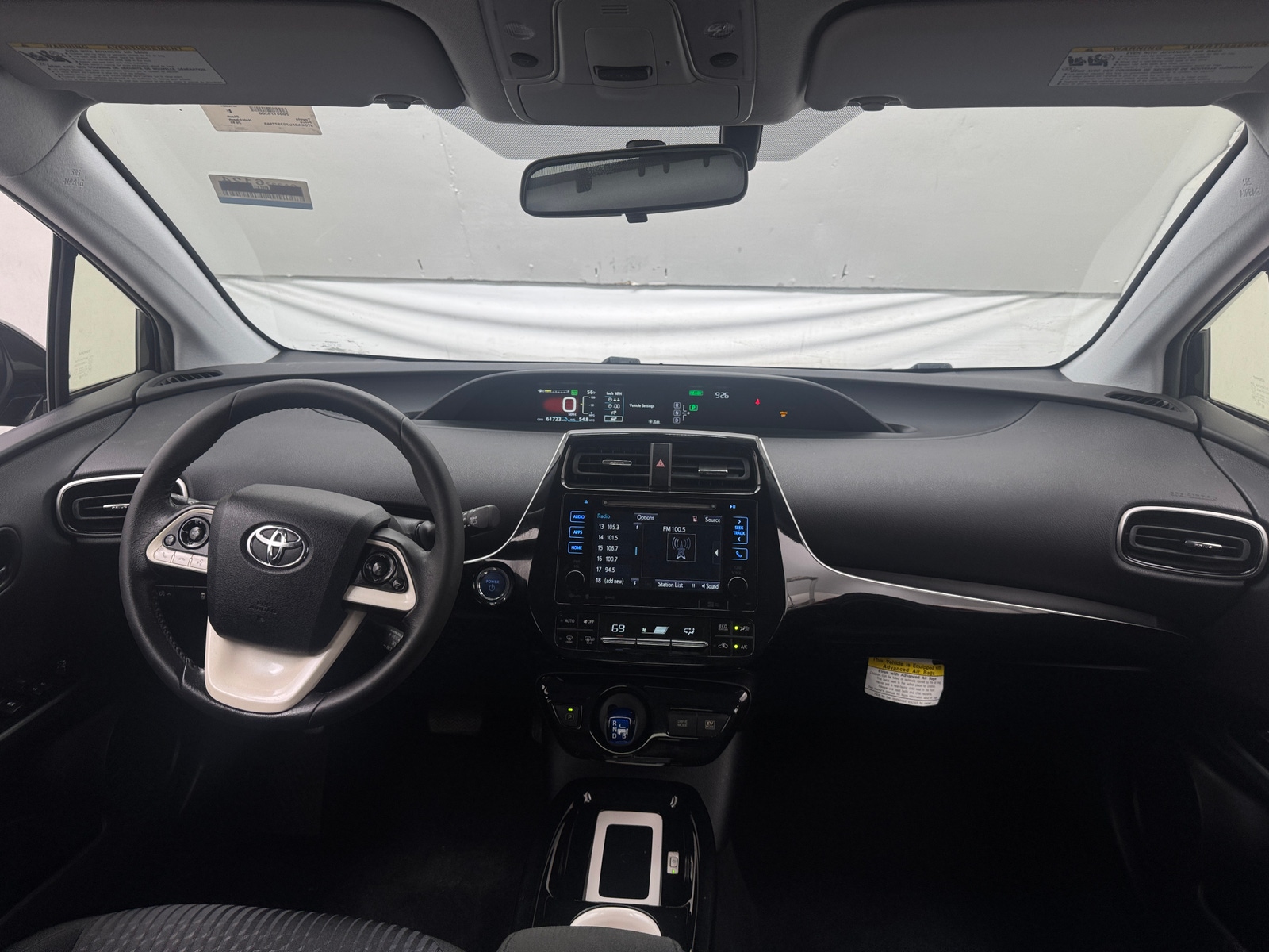 Thumbnail: 2016 Toyota Prius - 3