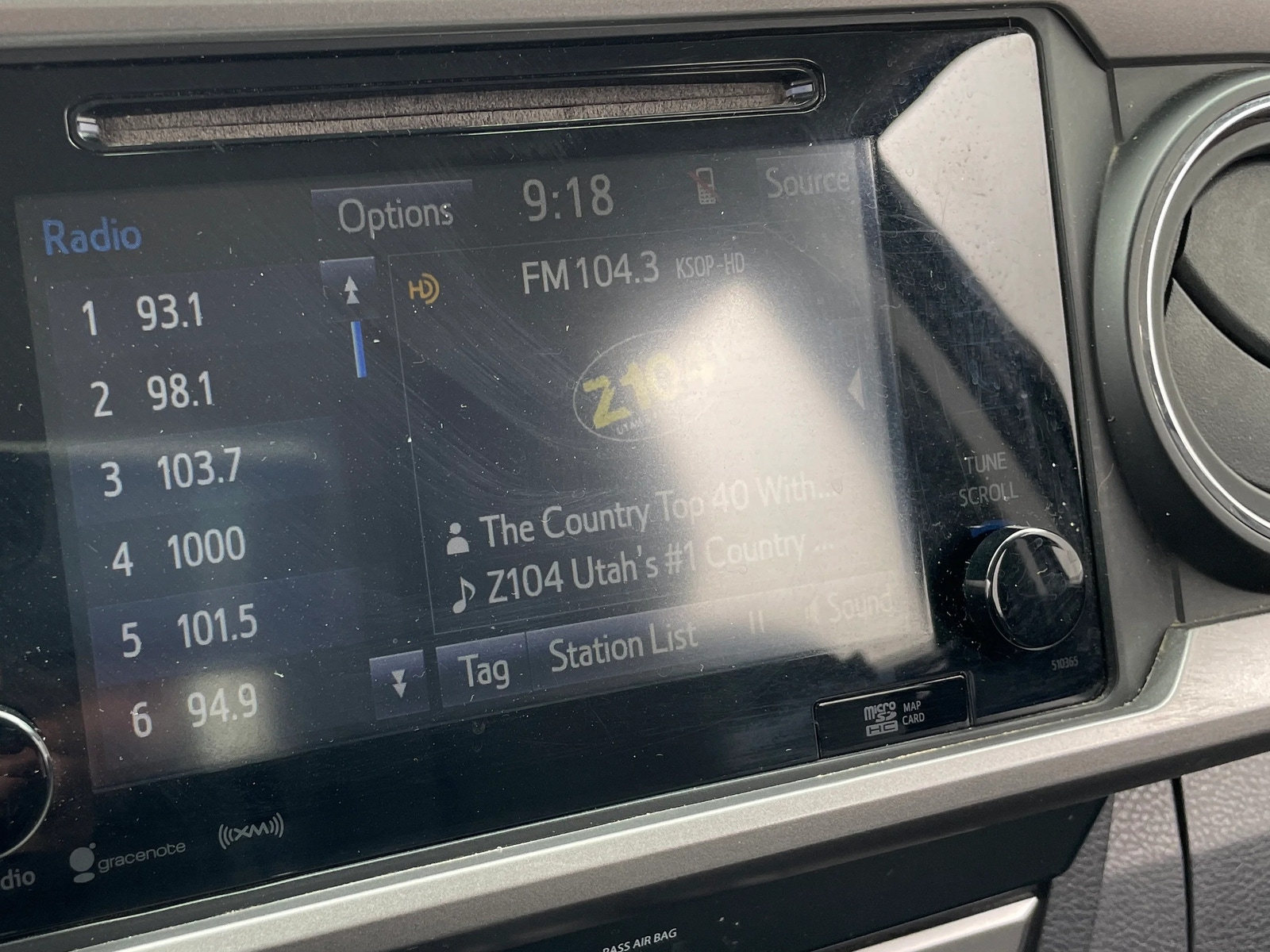 Thumbnail: 2019 Toyota Tacoma - 4