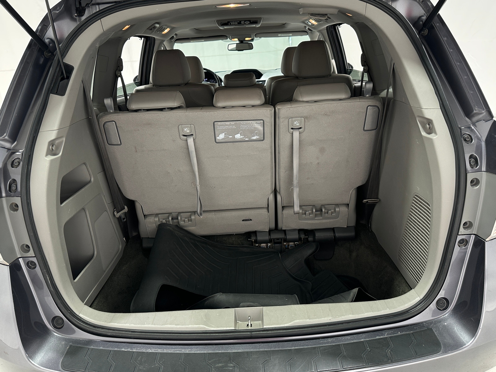 Thumbnail: 2015 Honda Odyssey - 6