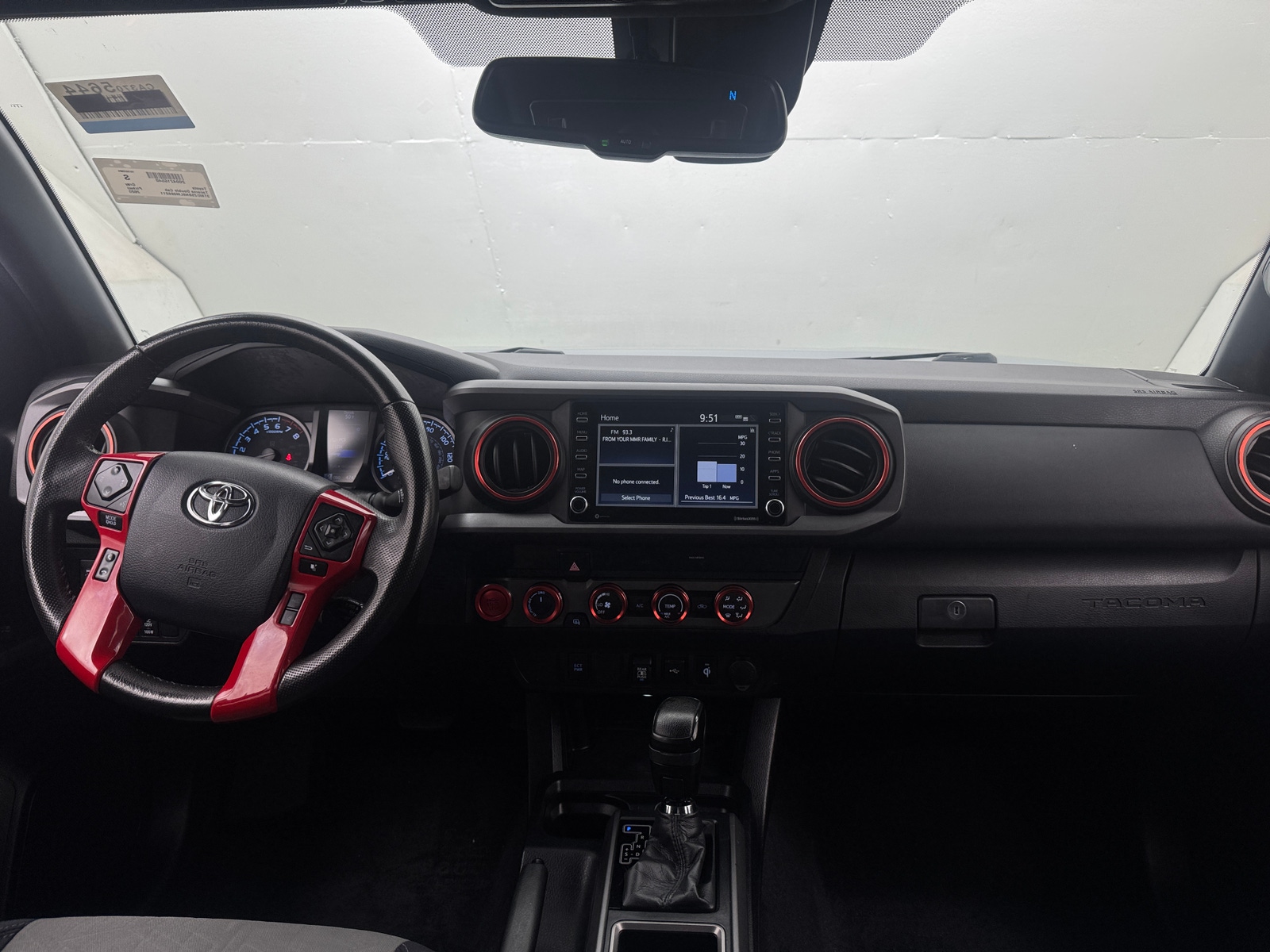 Thumbnail: 2020 Toyota Tacoma - 3