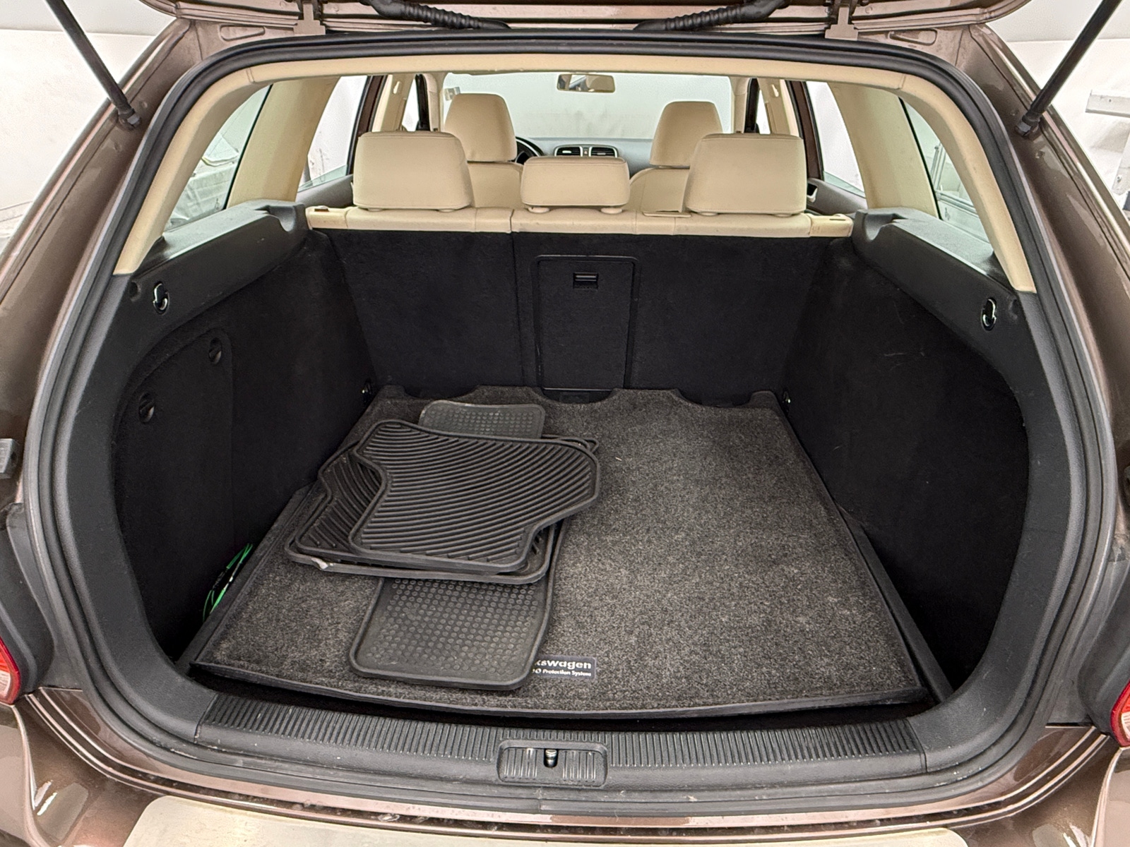 Thumbnail: 2014 Volkswagen Jetta - 6