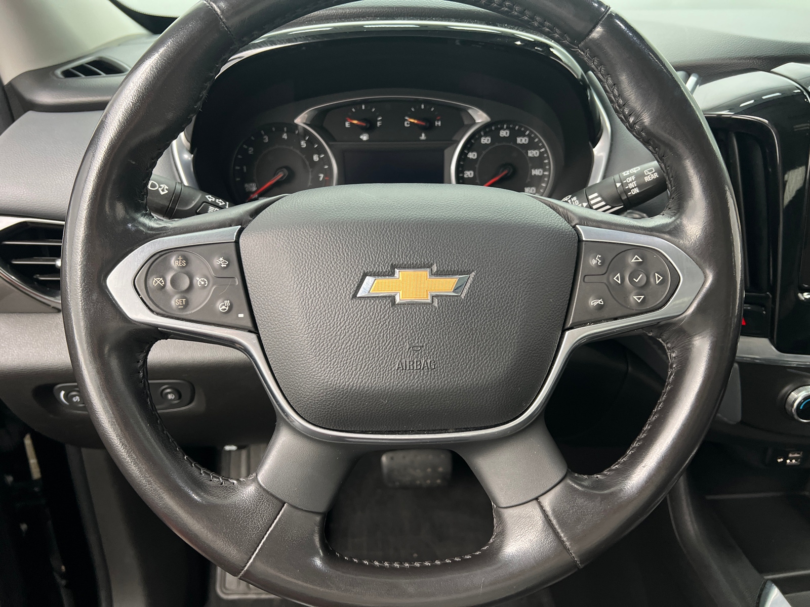 Thumbnail: 2020 Chevrolet Traverse - 4