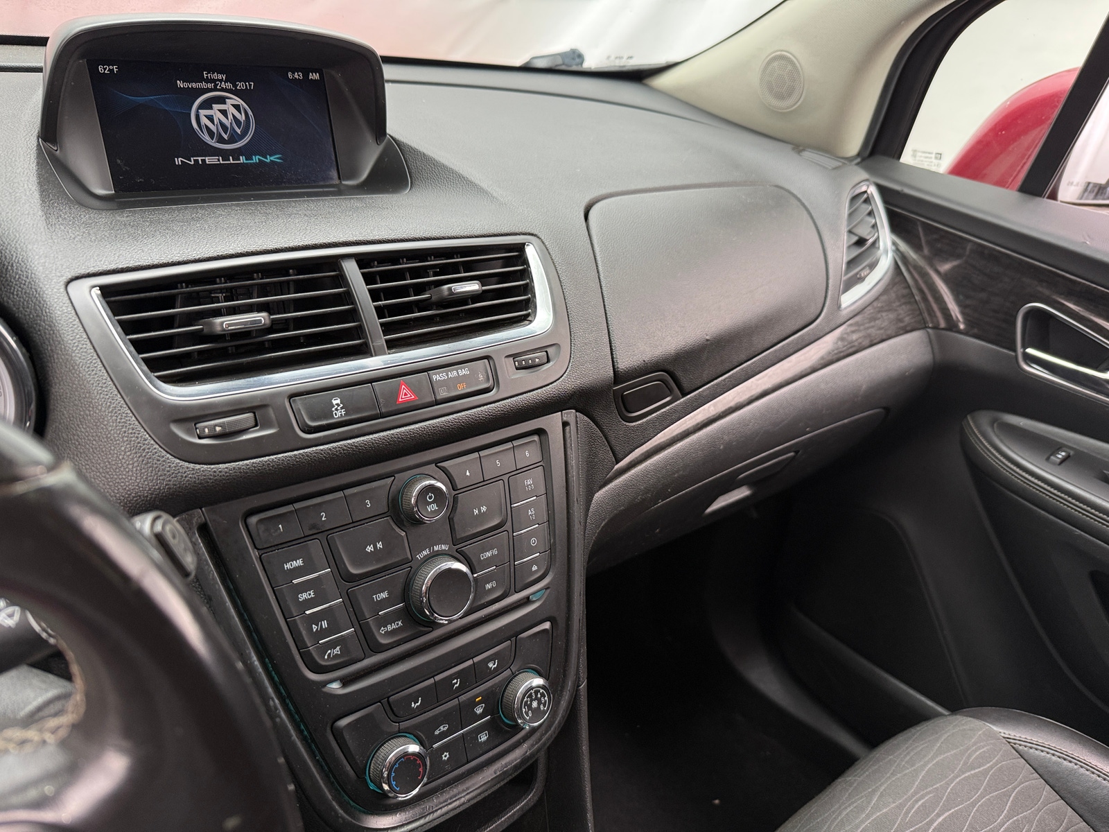 Thumbnail: 2016 Buick Encore - 4