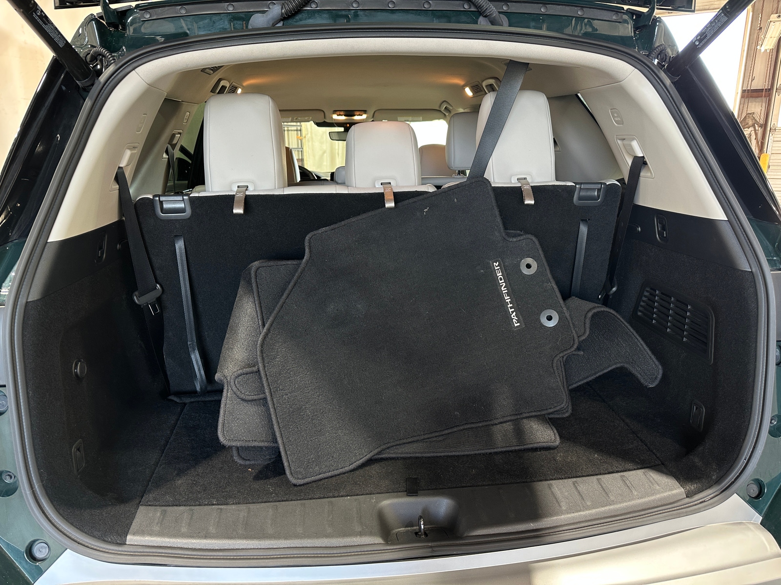 Thumbnail: 2024 Nissan Pathfinder - 6