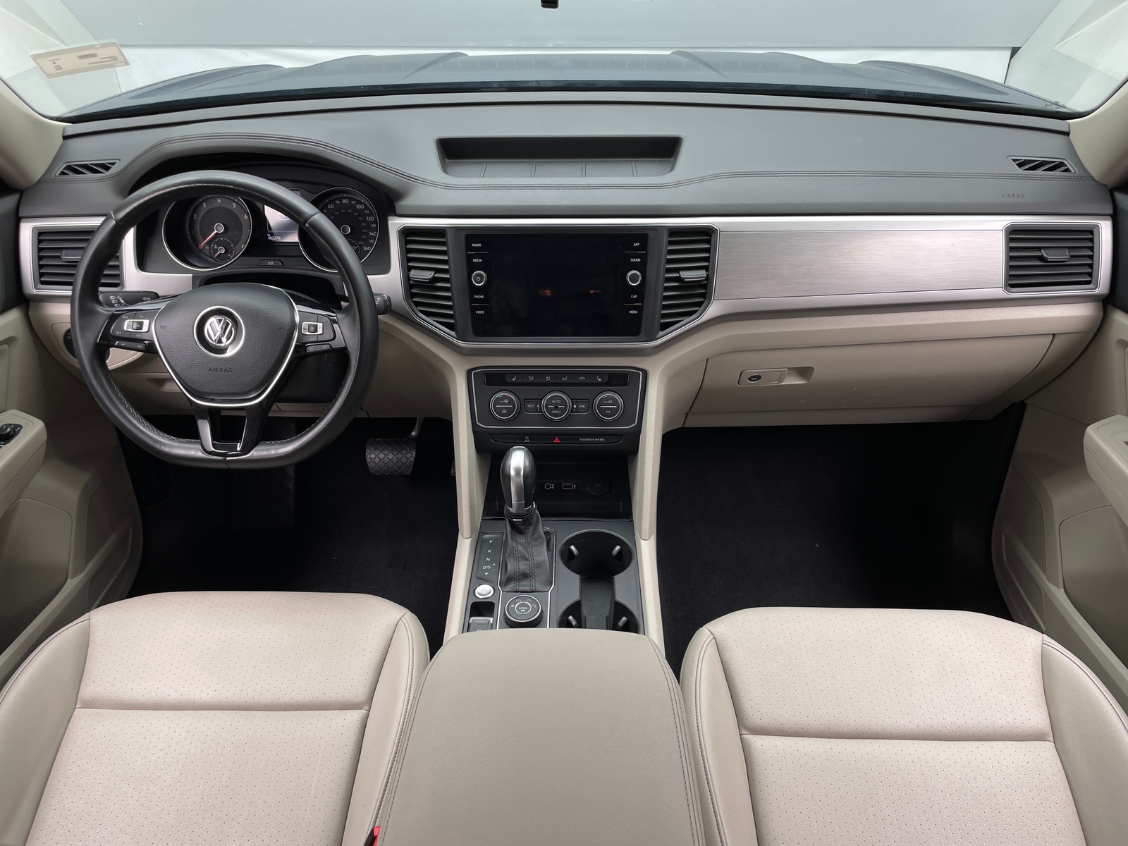 Thumbnail: 2019 Volkswagen Atlas - 2