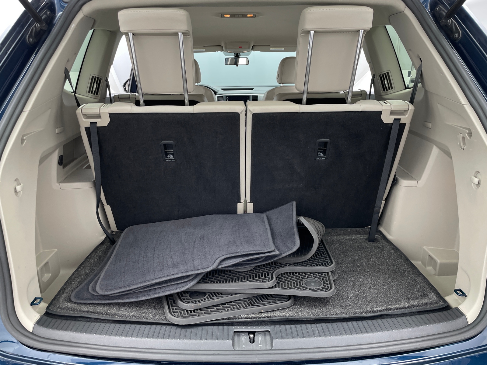 Thumbnail: 2019 Volkswagen Atlas - 6