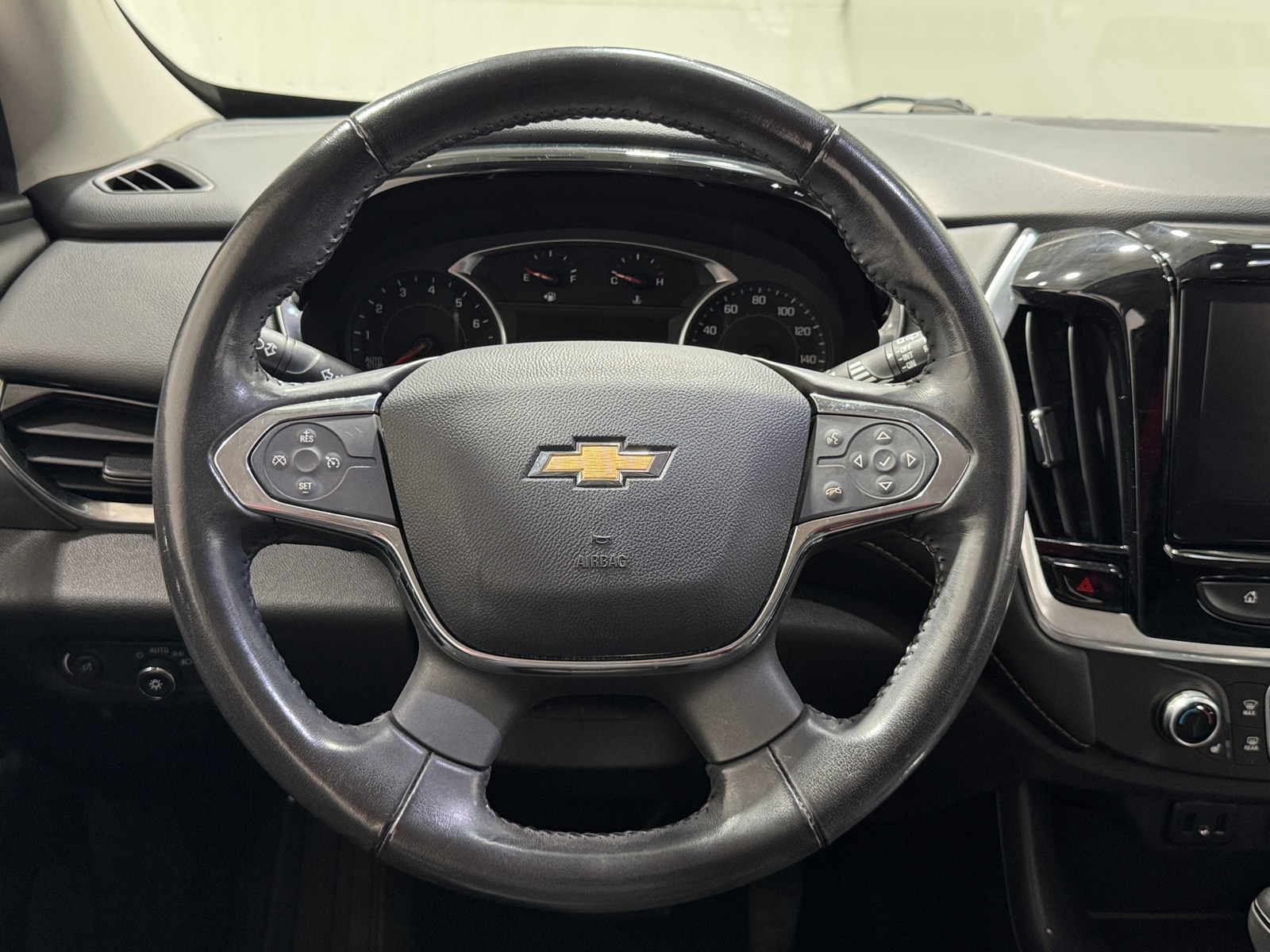 Thumbnail: 2019 Chevrolet Traverse - 4